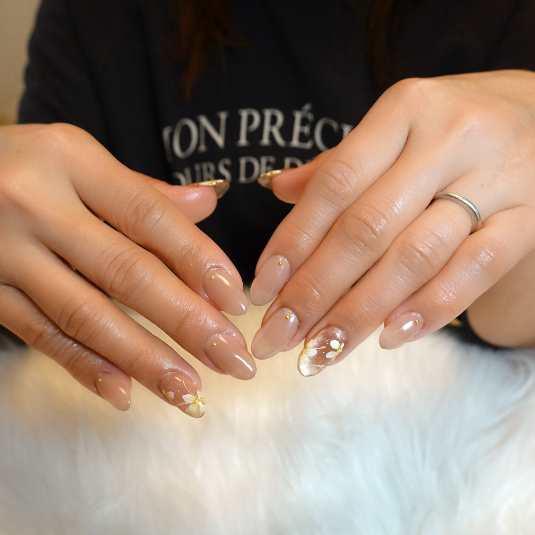 Re_nails.