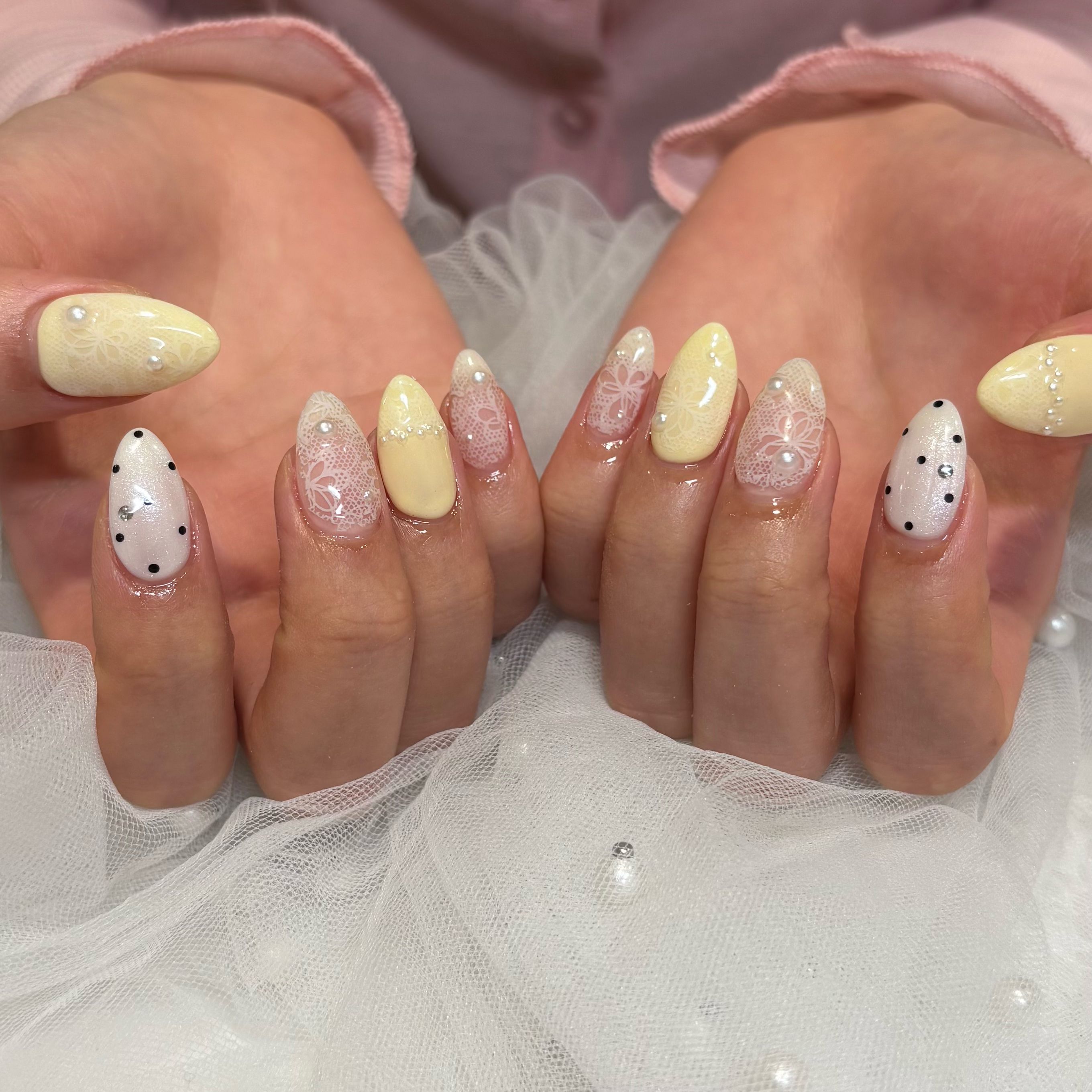 m_m.nail