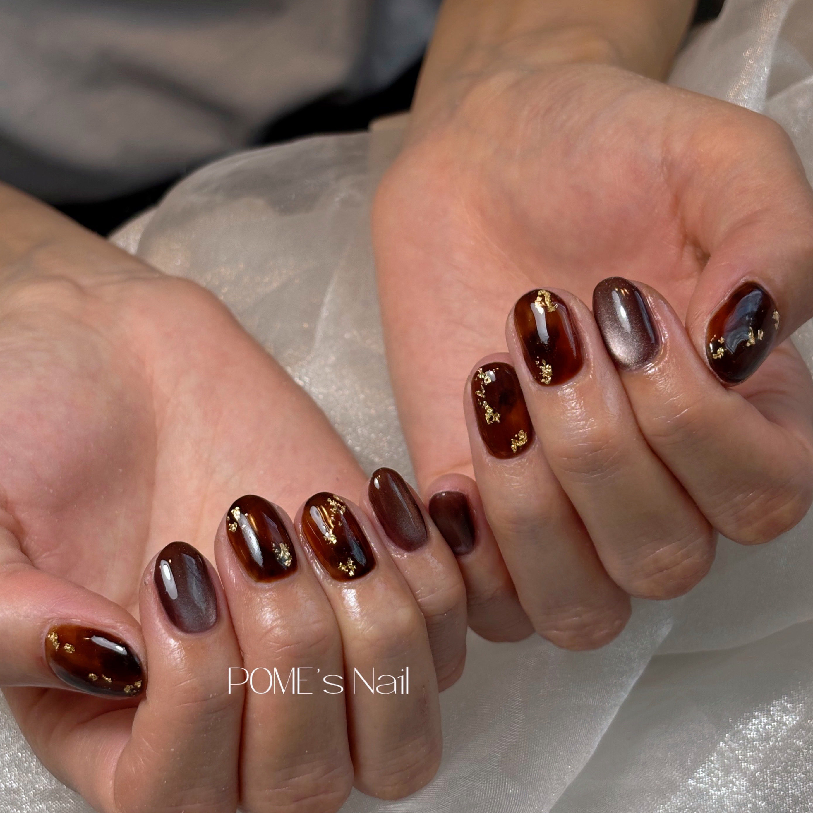 Pomes._.nail