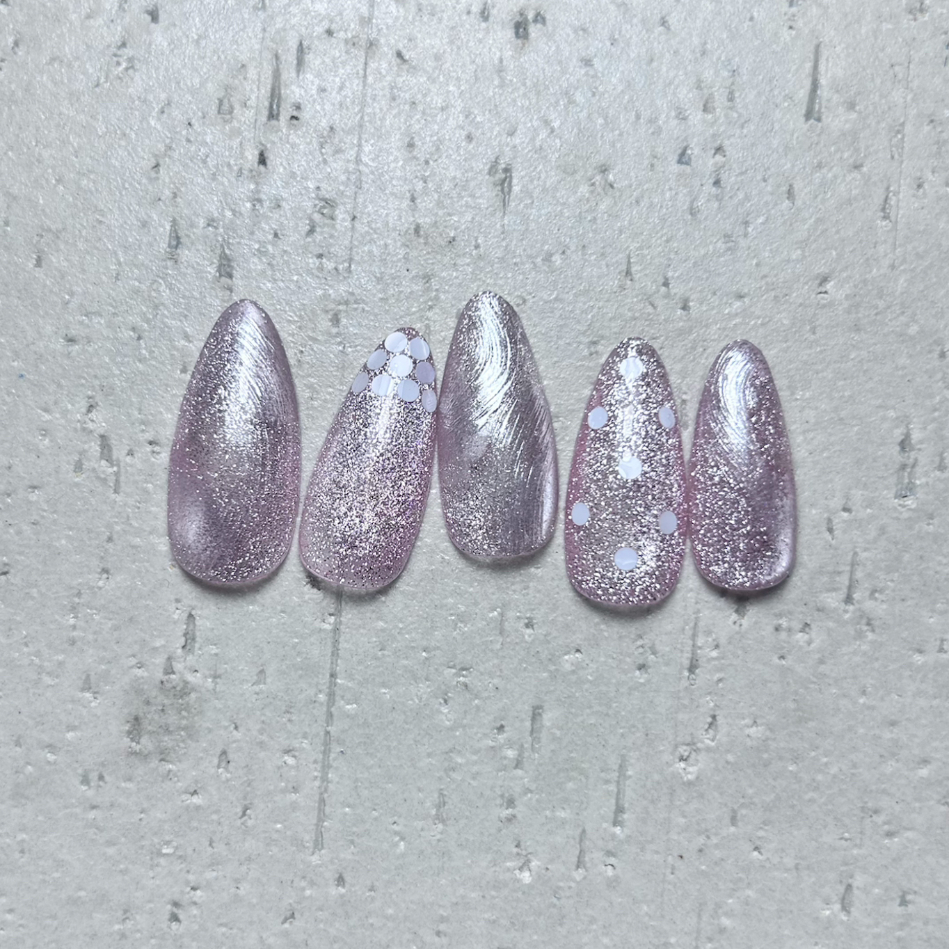 Re.nail_rie