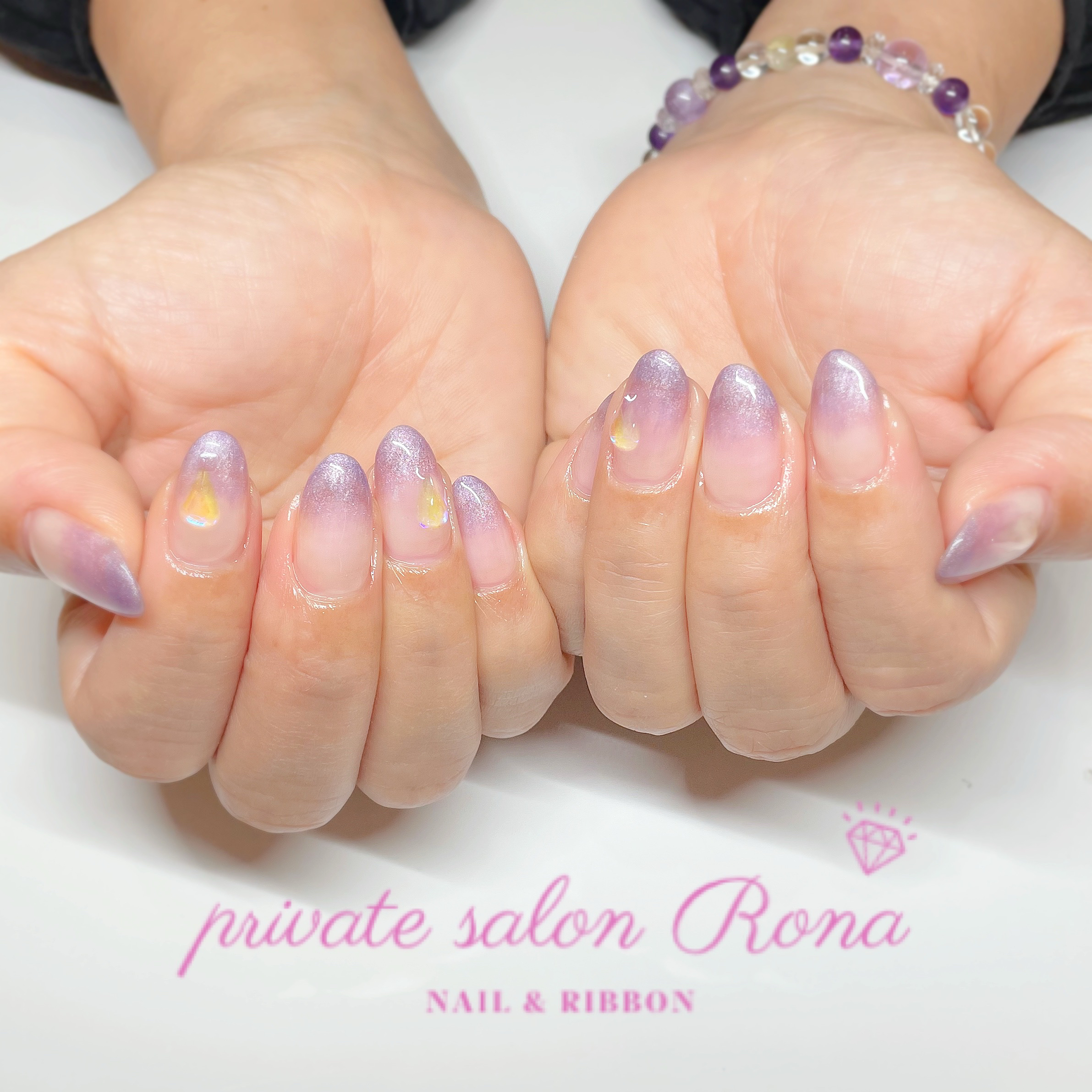 private_salon_Rona