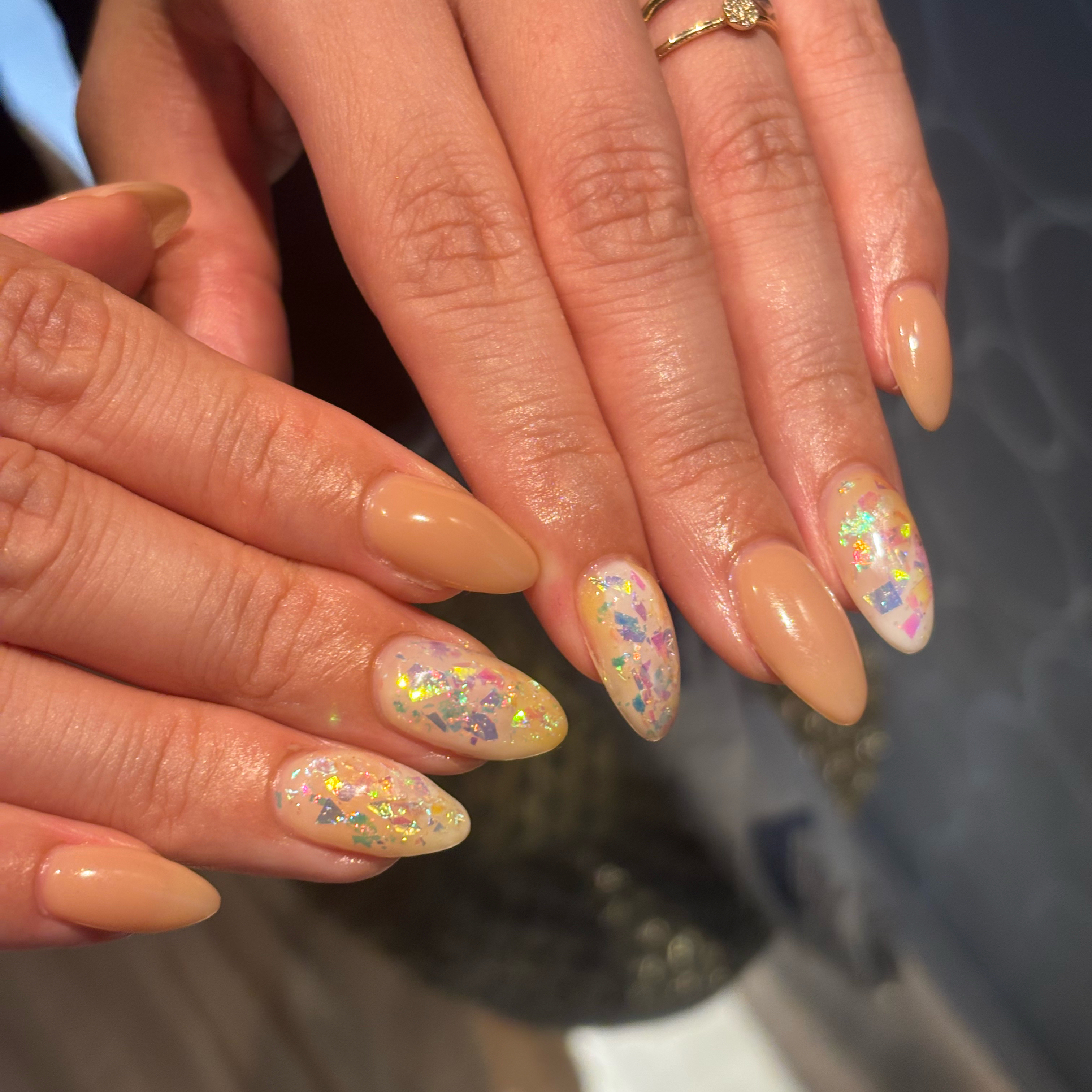 Nail_ayata