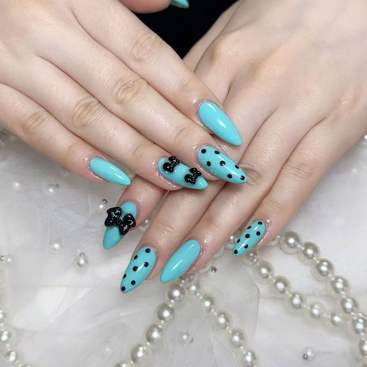 Nail.circles.