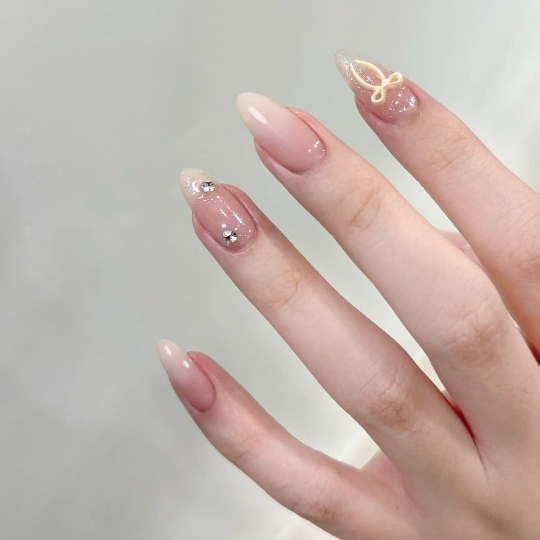 nail.ain