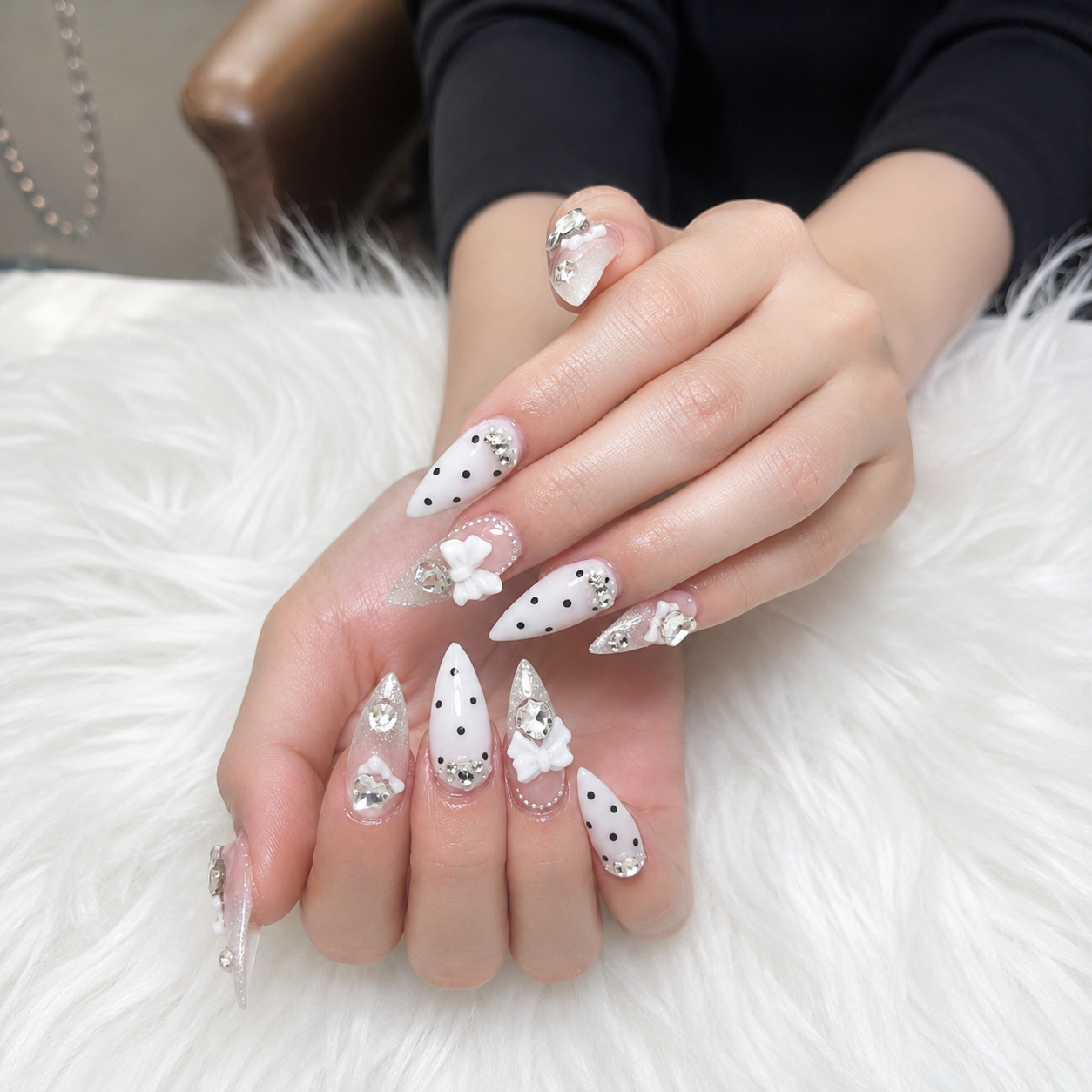 Bara_Nails