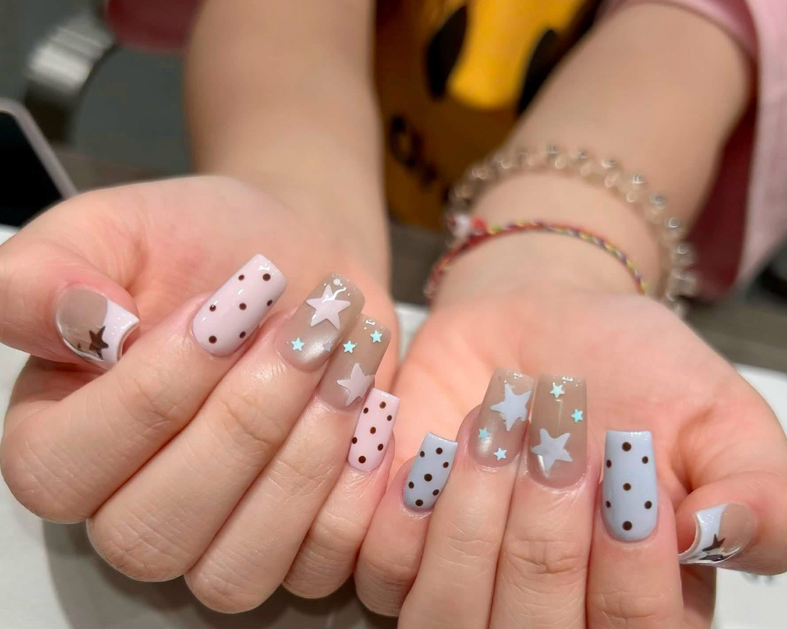 DiamondsNail