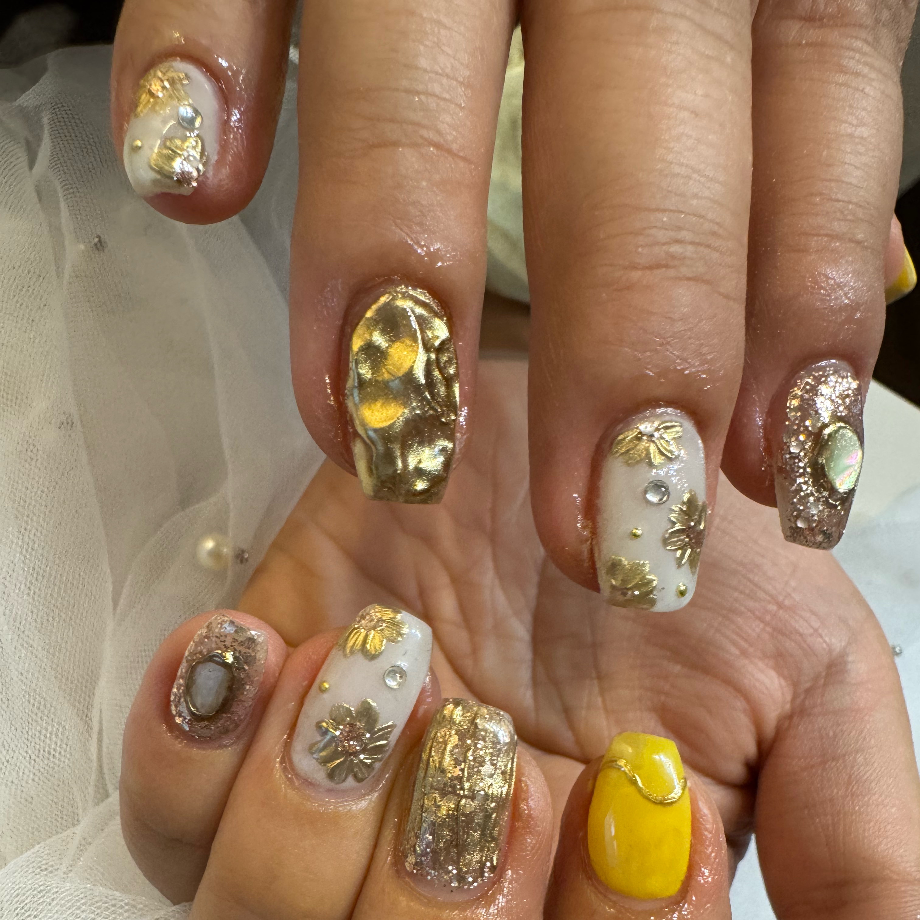 me_nail_meg