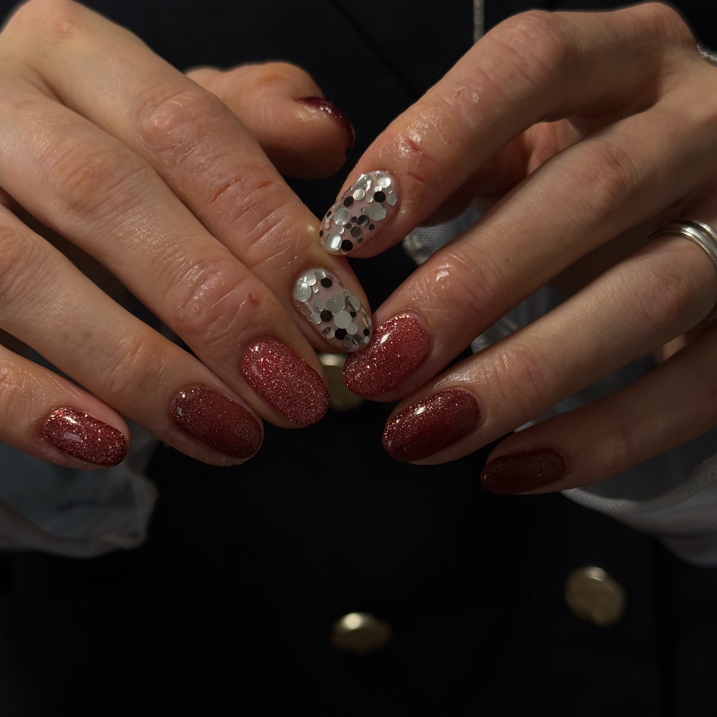 emu__nail.yu