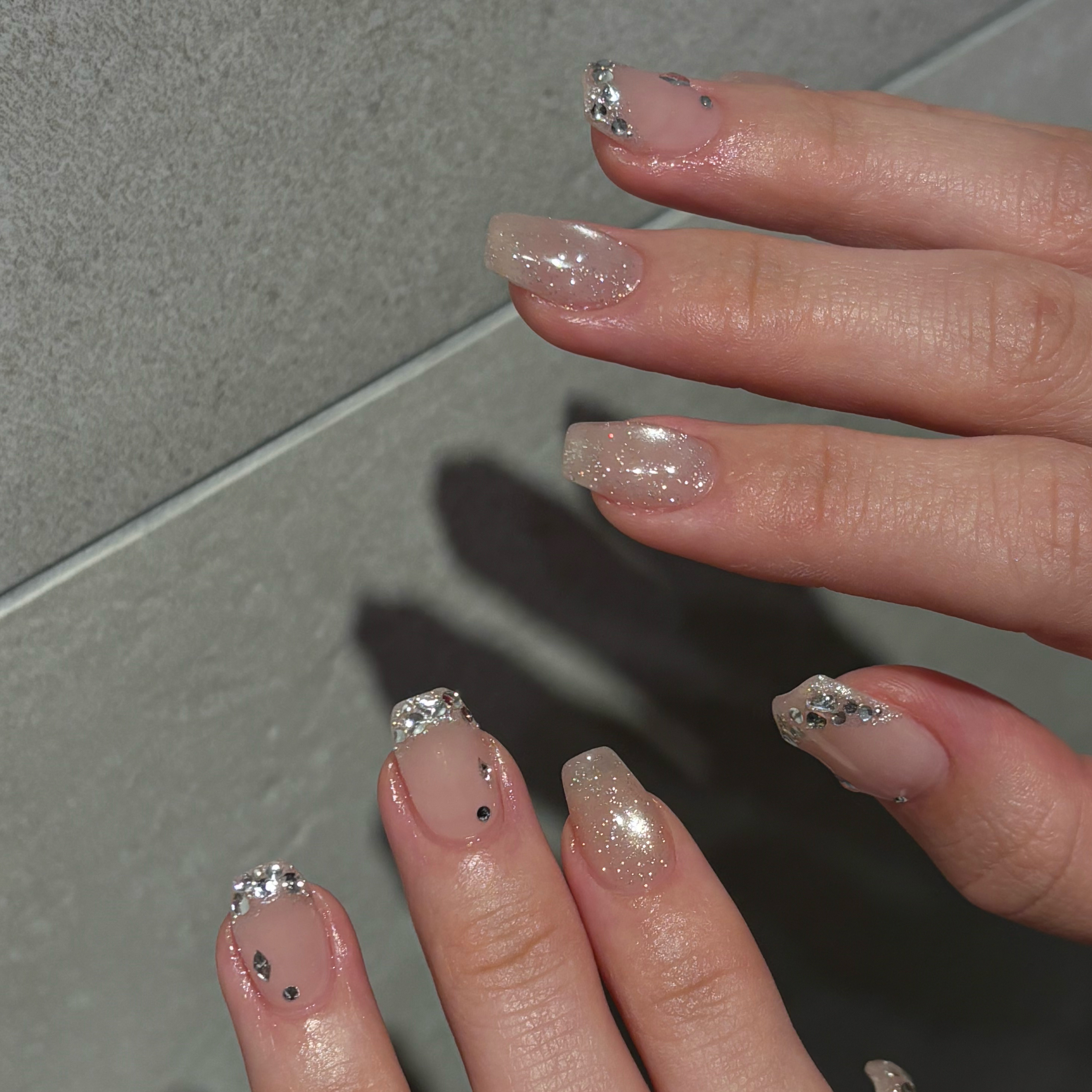 ar.___nail