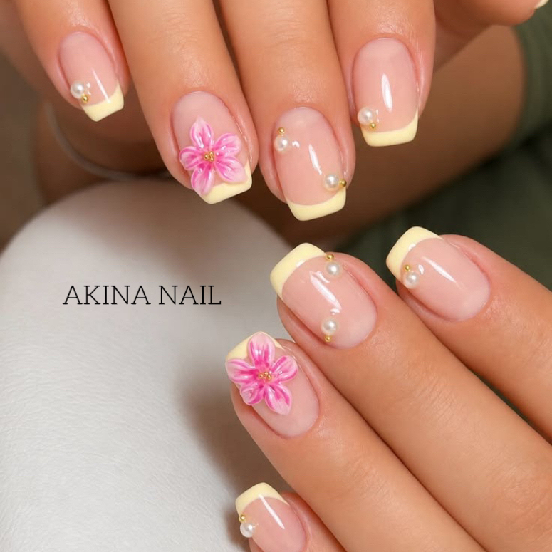 Hana_Nails