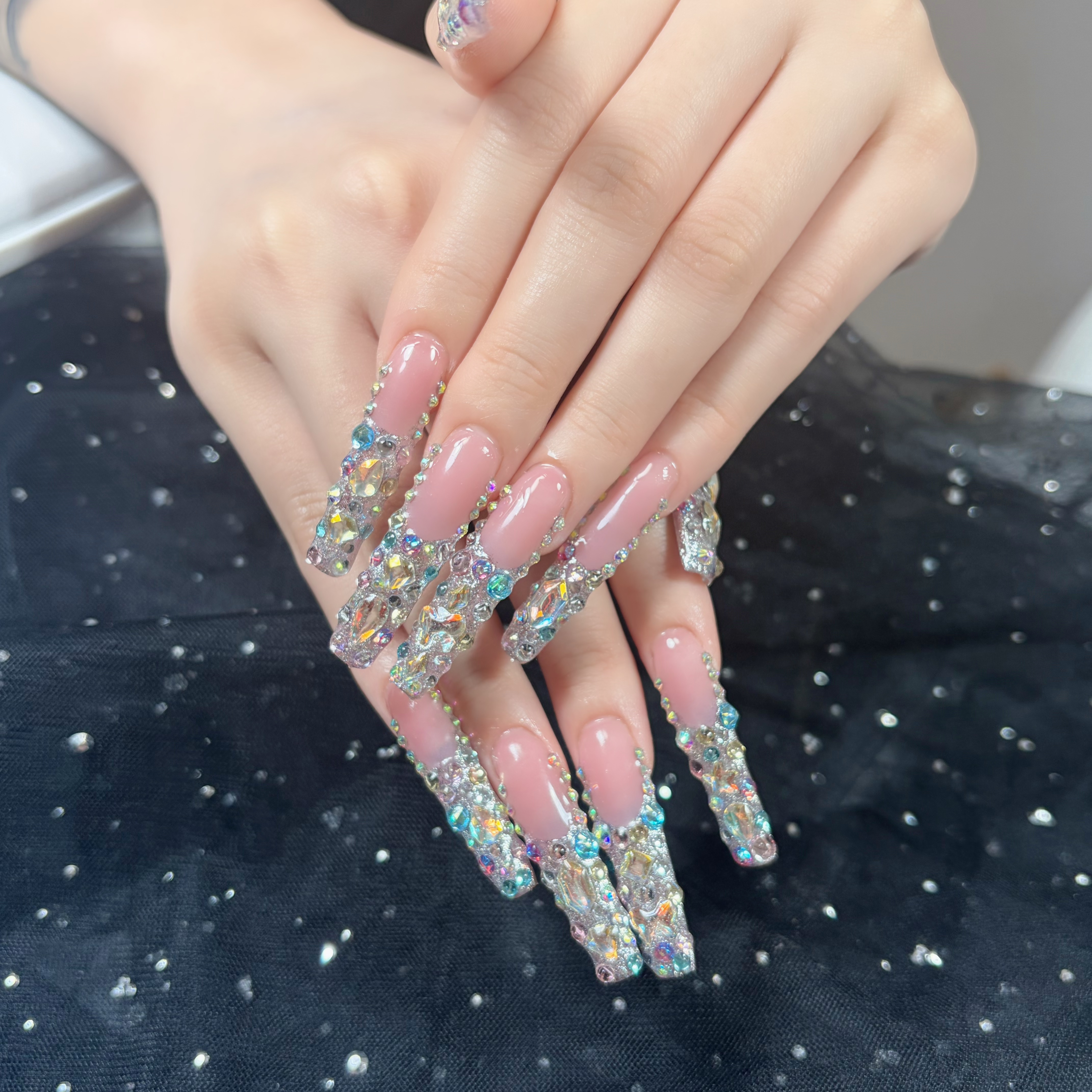 Huyn_Nail_