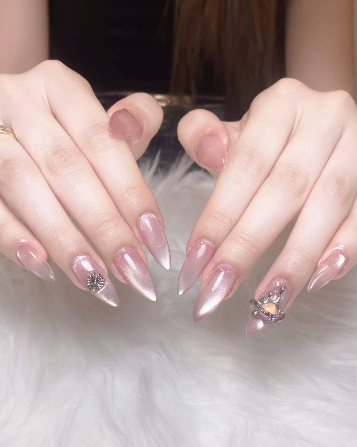 Nhi_nail2412