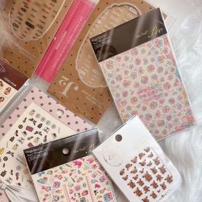 シールつけ放題🧸ラメグラデーション/ご新規様オフ無料