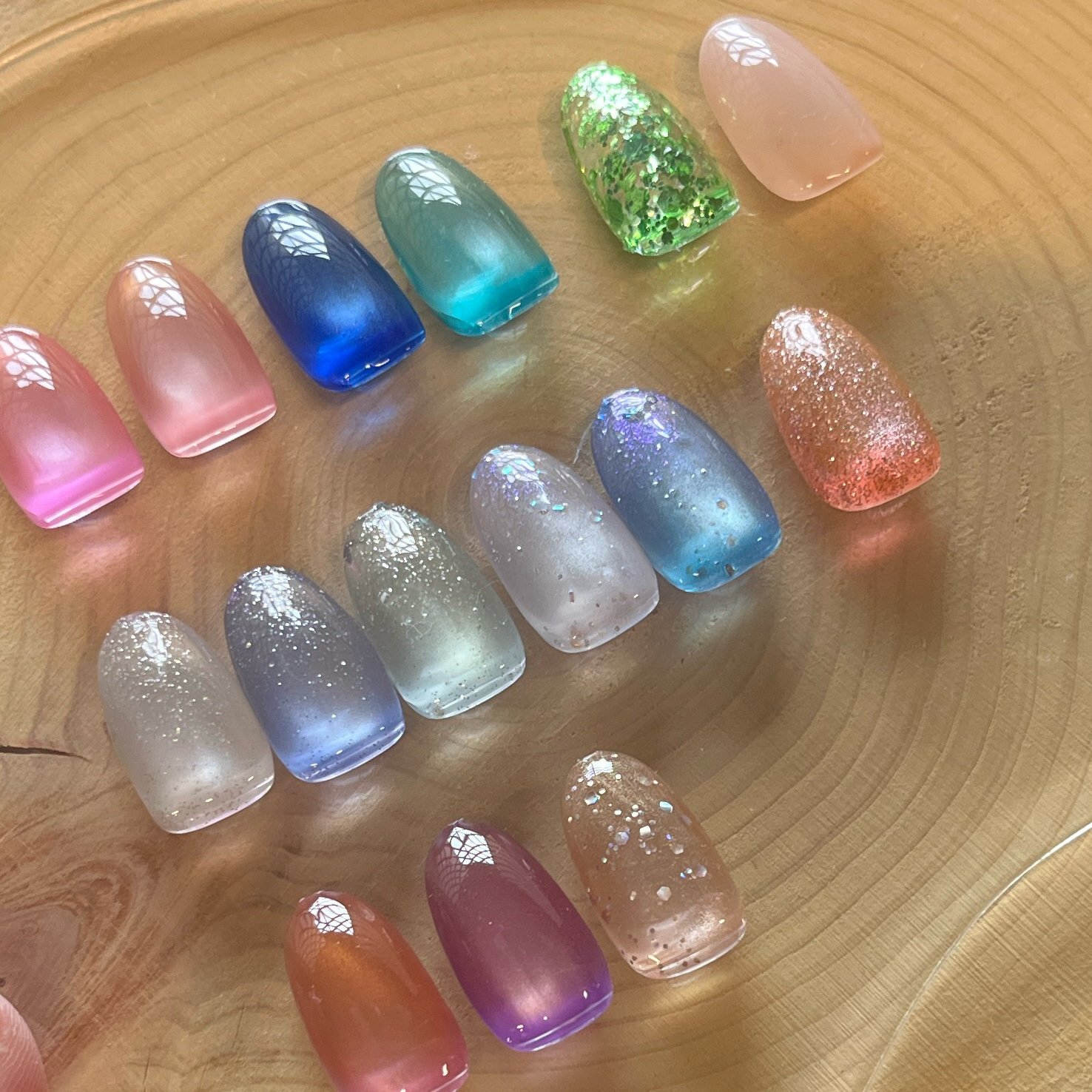 la_m.nail