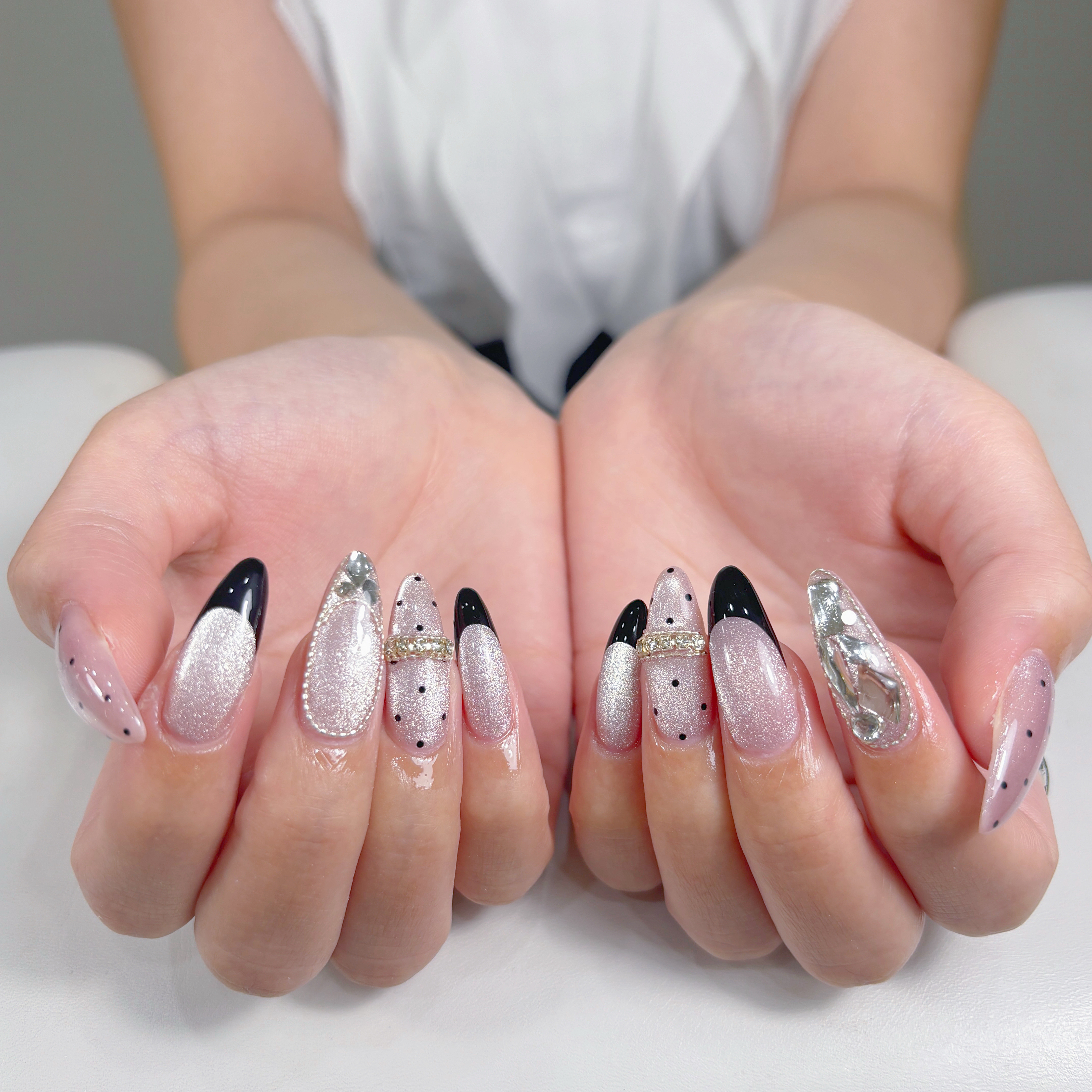 QUEENS_NAIL_STUDIO