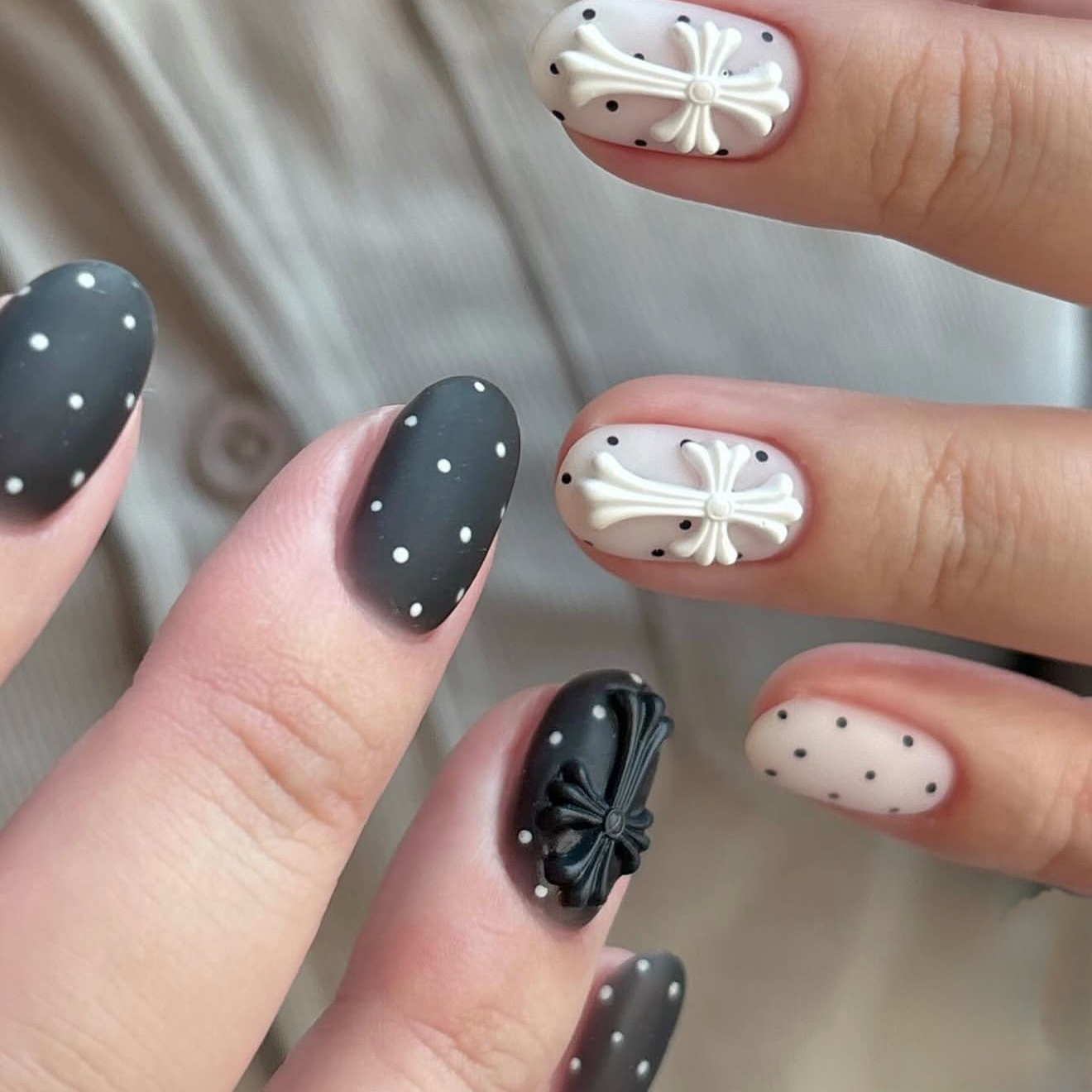Naomi_RibonNail