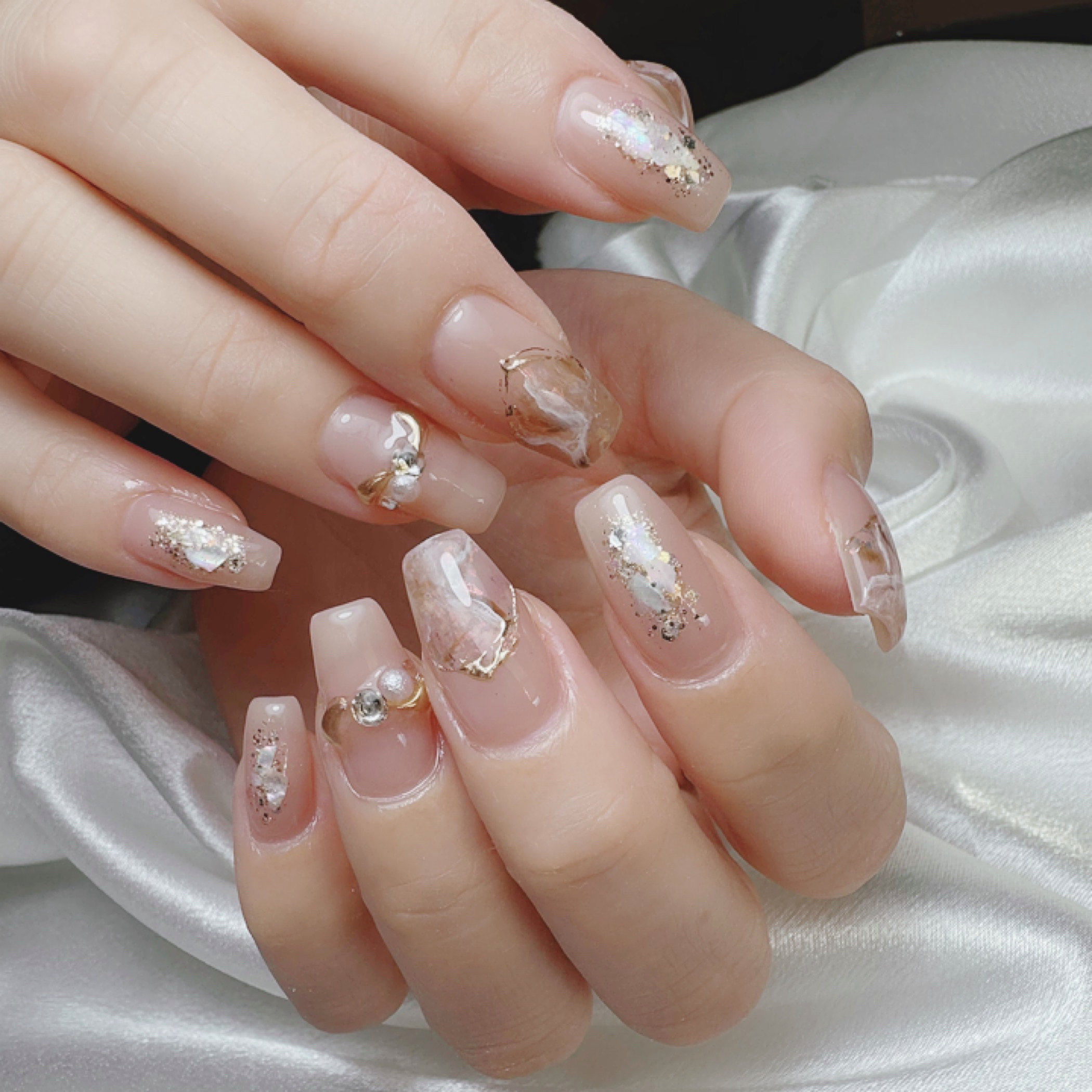 ulunail.seri