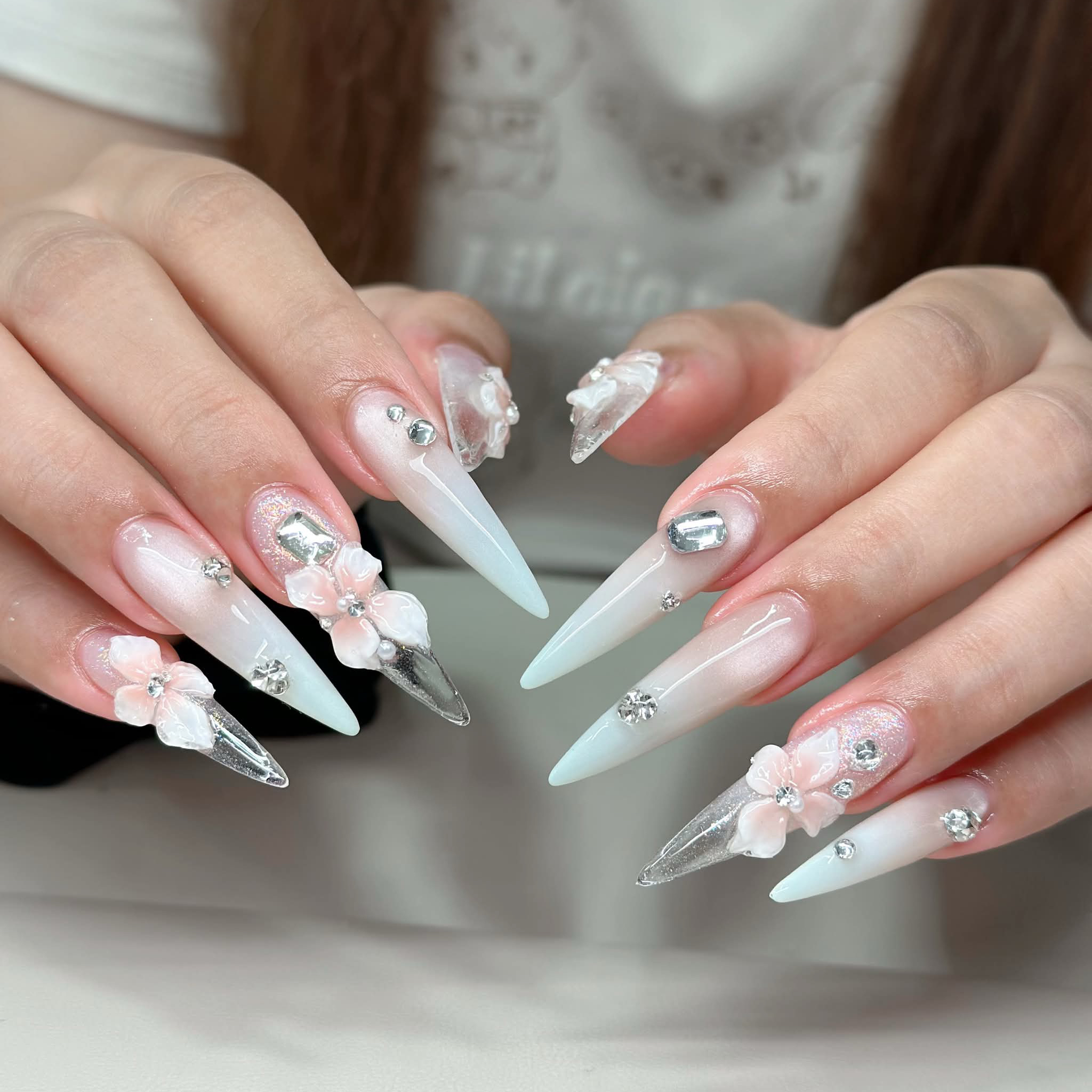 NAILS168_AN