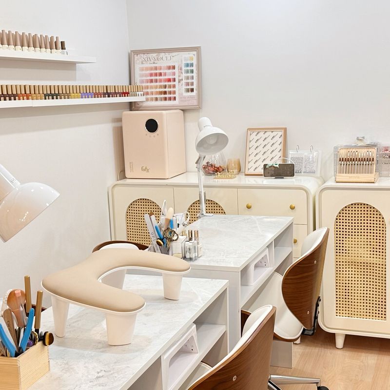 rosienail0925@gmail.com