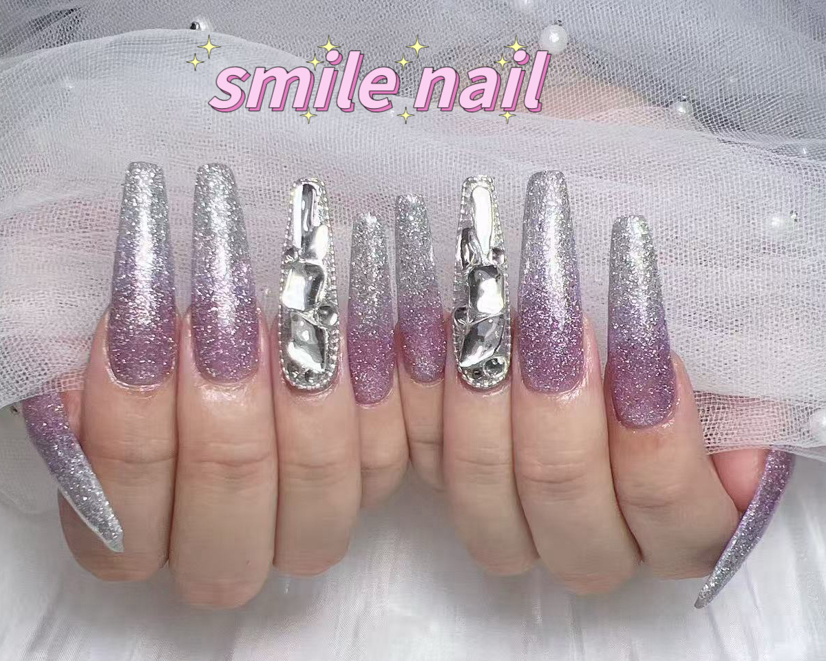 Smile_nailomiya