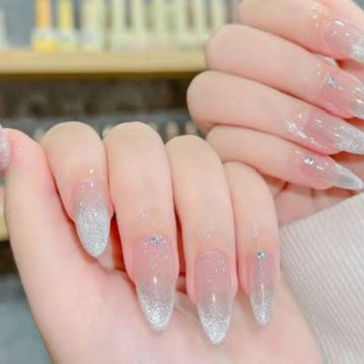 ラメグラデーション＋ストーン10個