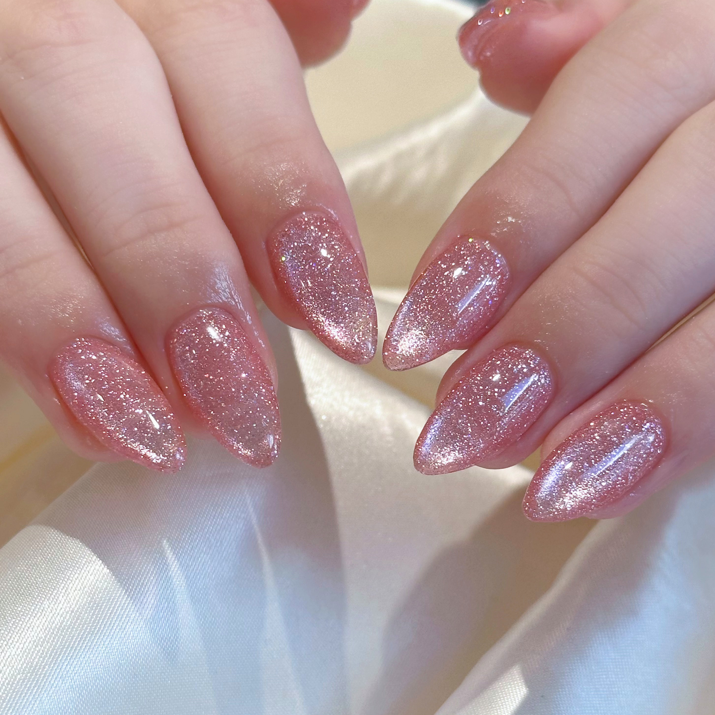 ruka_nail.o0