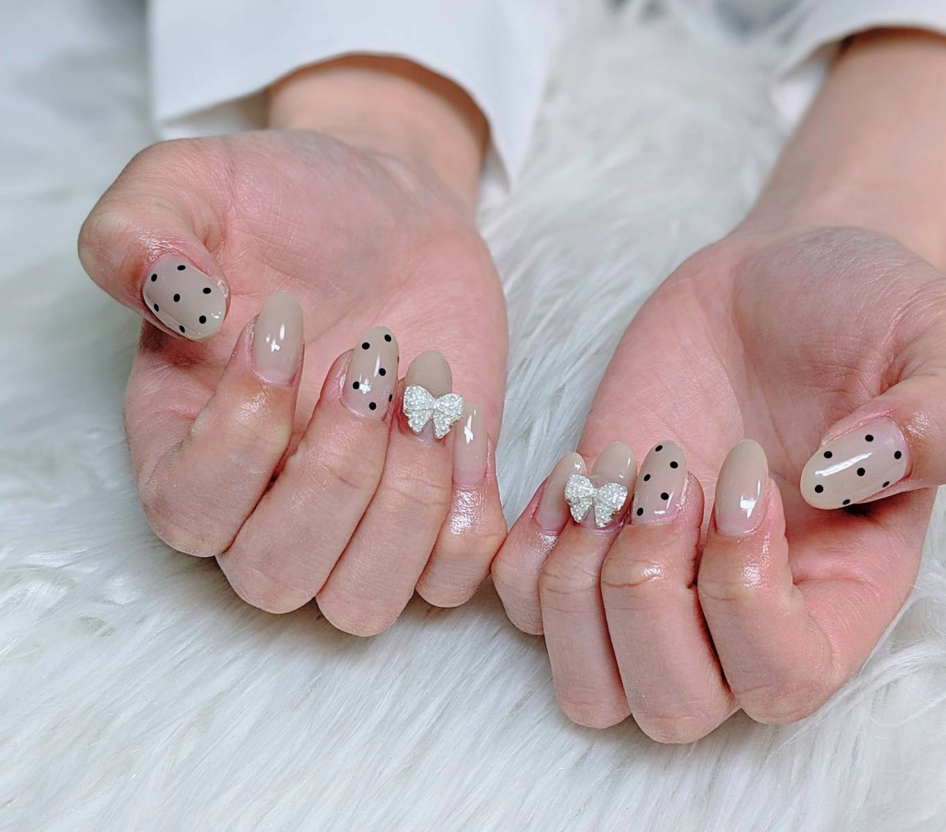 totalbeautysalonONE