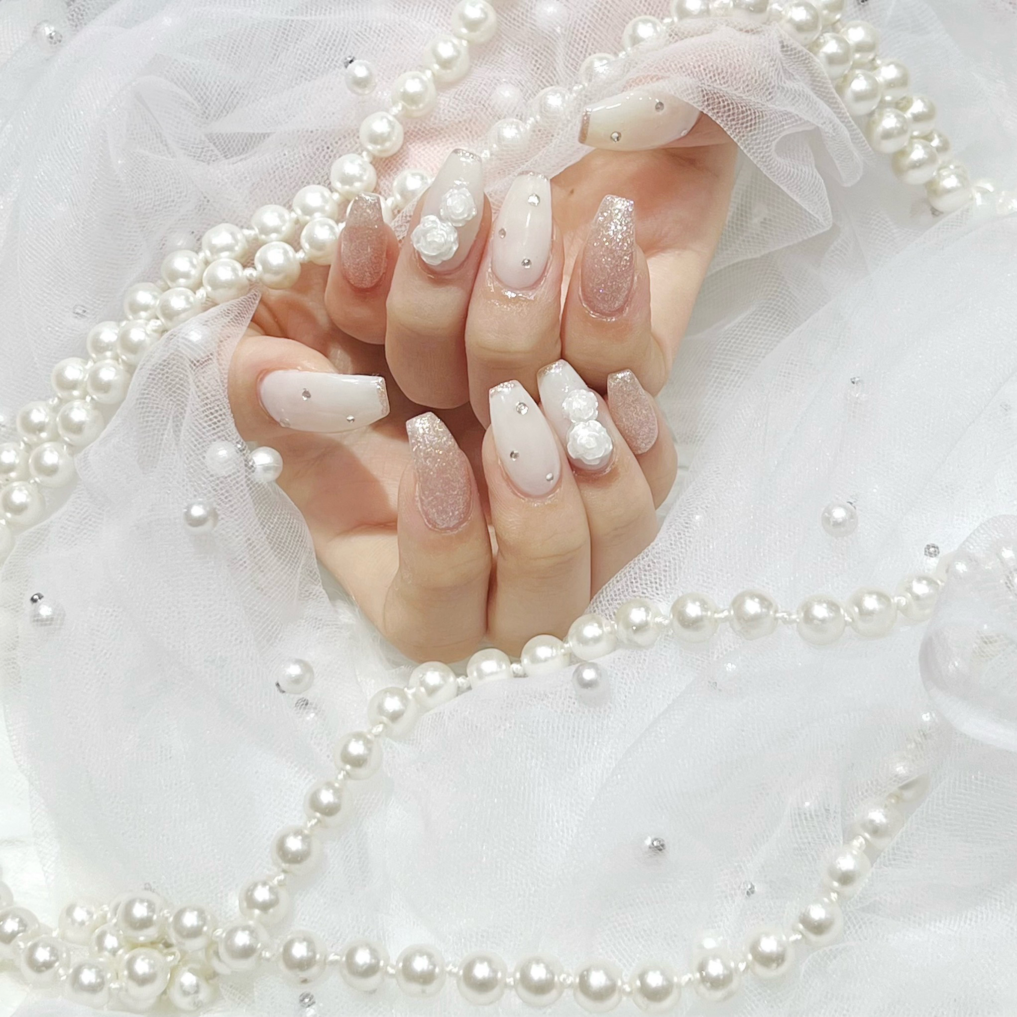 LUANA_nail_megumi