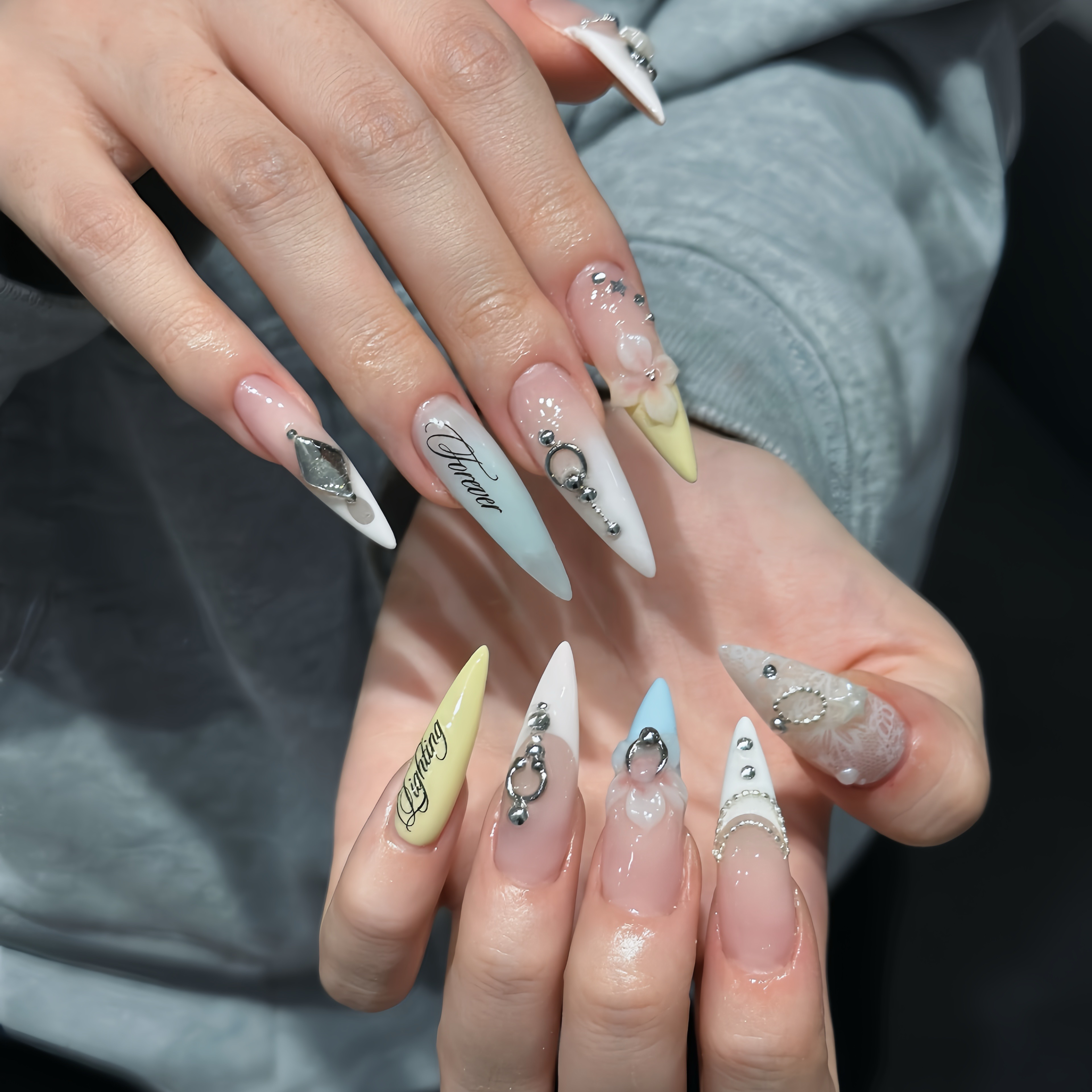 elimuse.nail