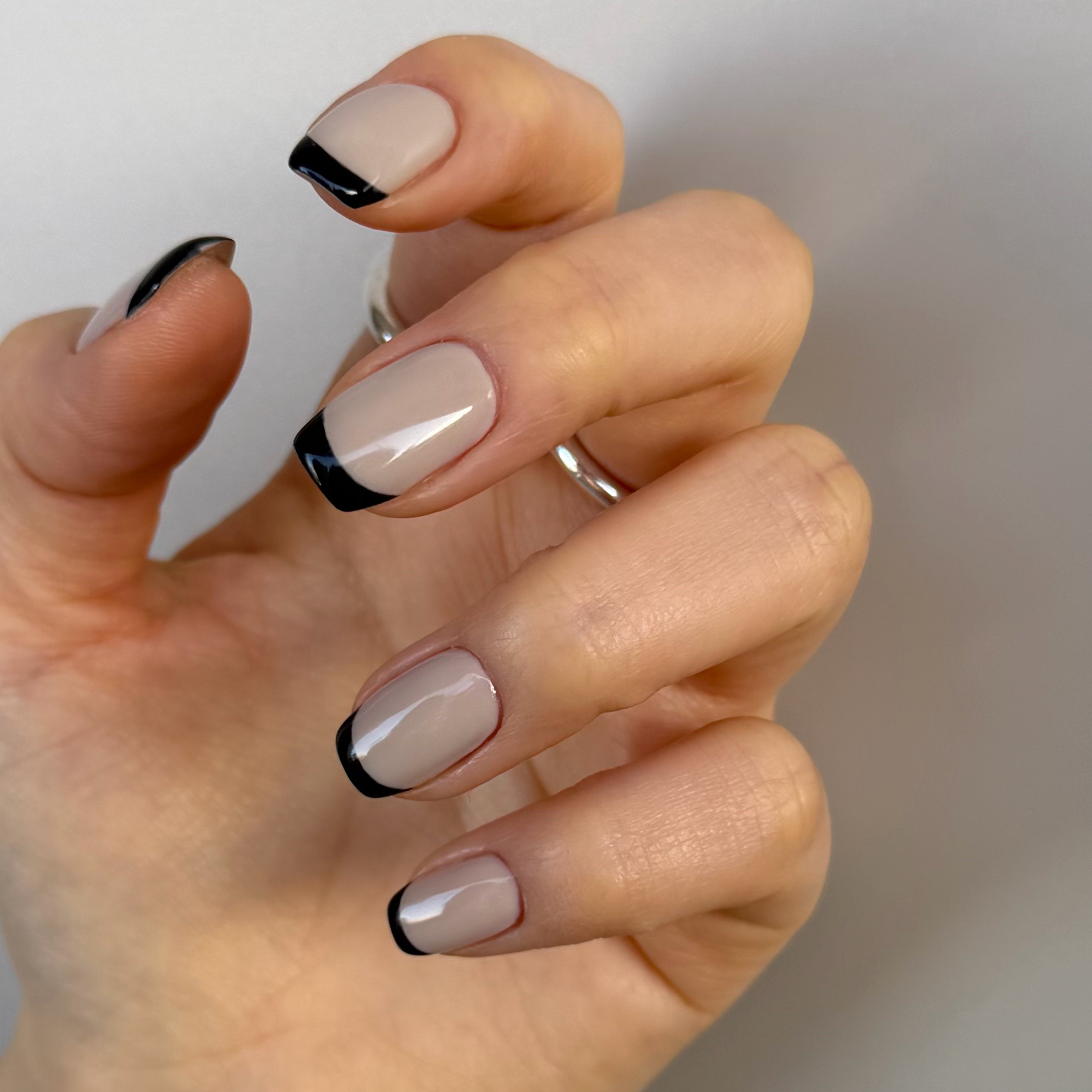 rotondo__nail