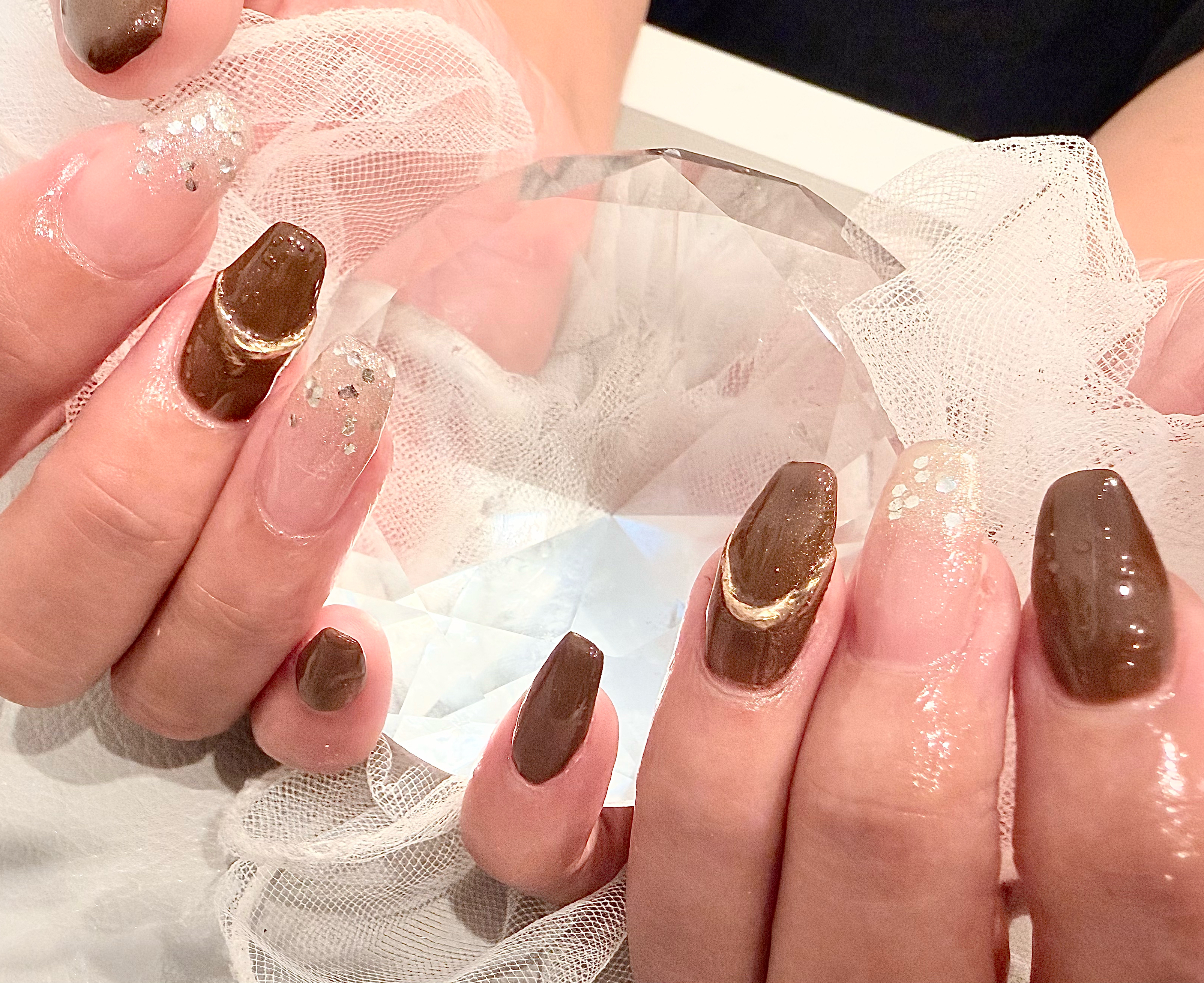 e.s_nail
