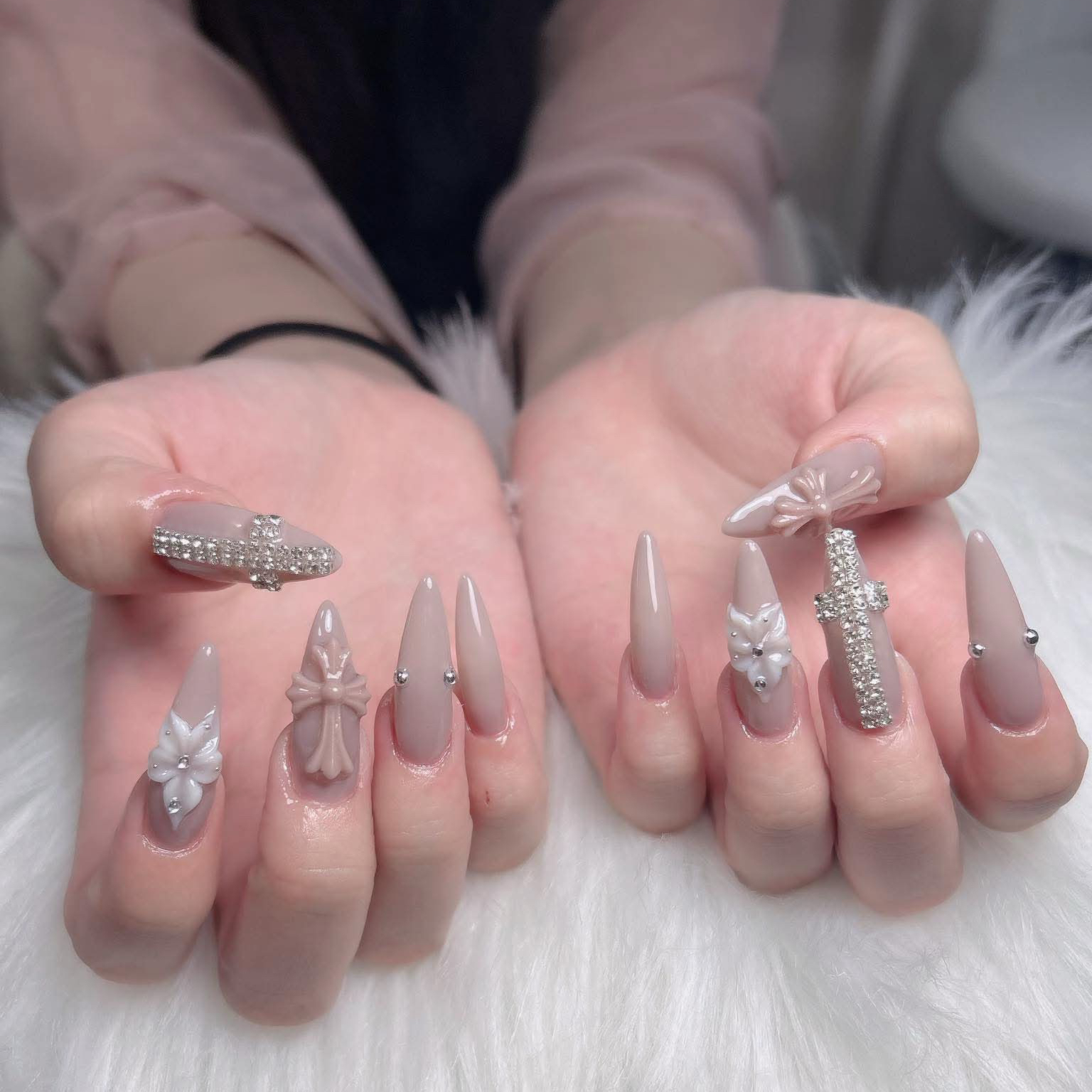 Yumi.SwanNails_15