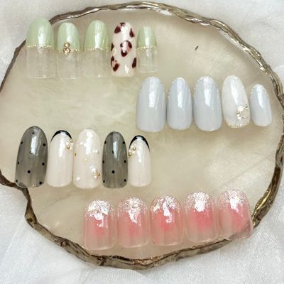 【1ヶ月以内オフ無料】8000円〜10000円 定額デザイン💅炭酸浴ケア付き