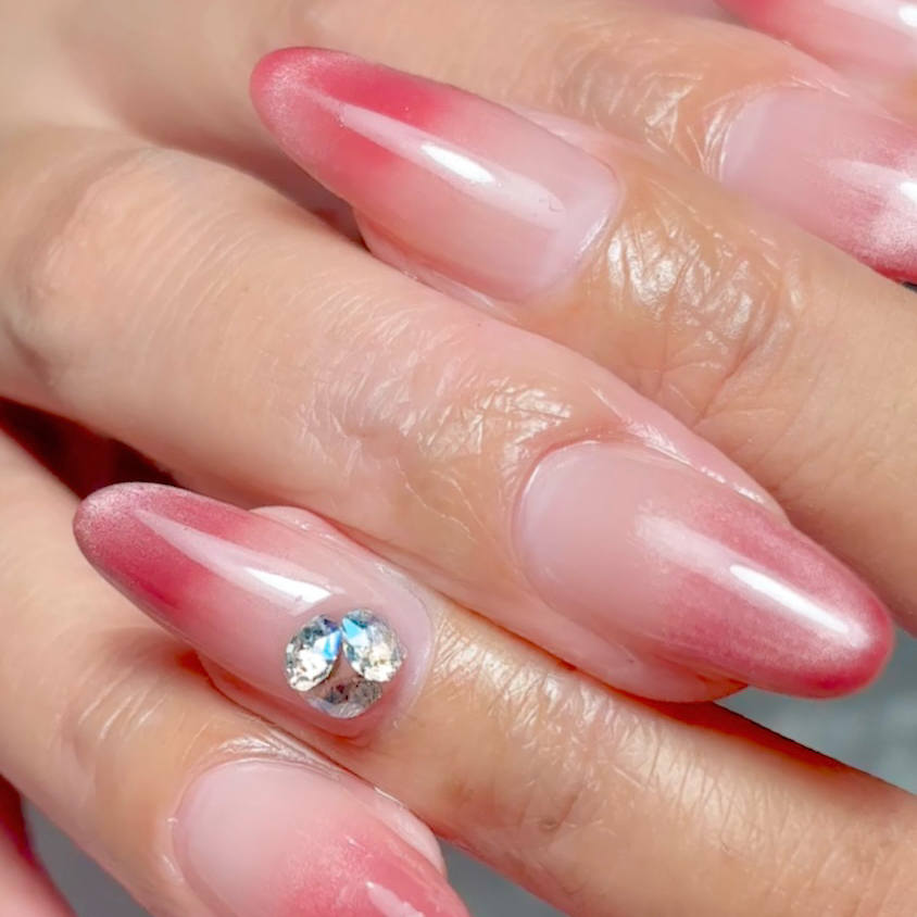 Nail_salon_Attirant_YUINA