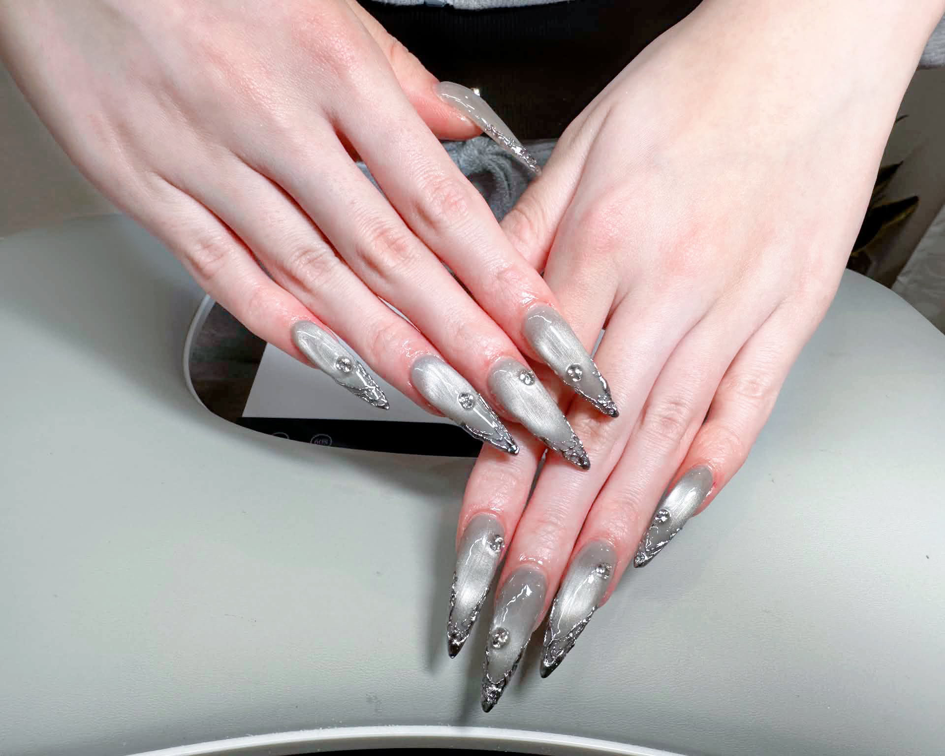 Min_Nail04