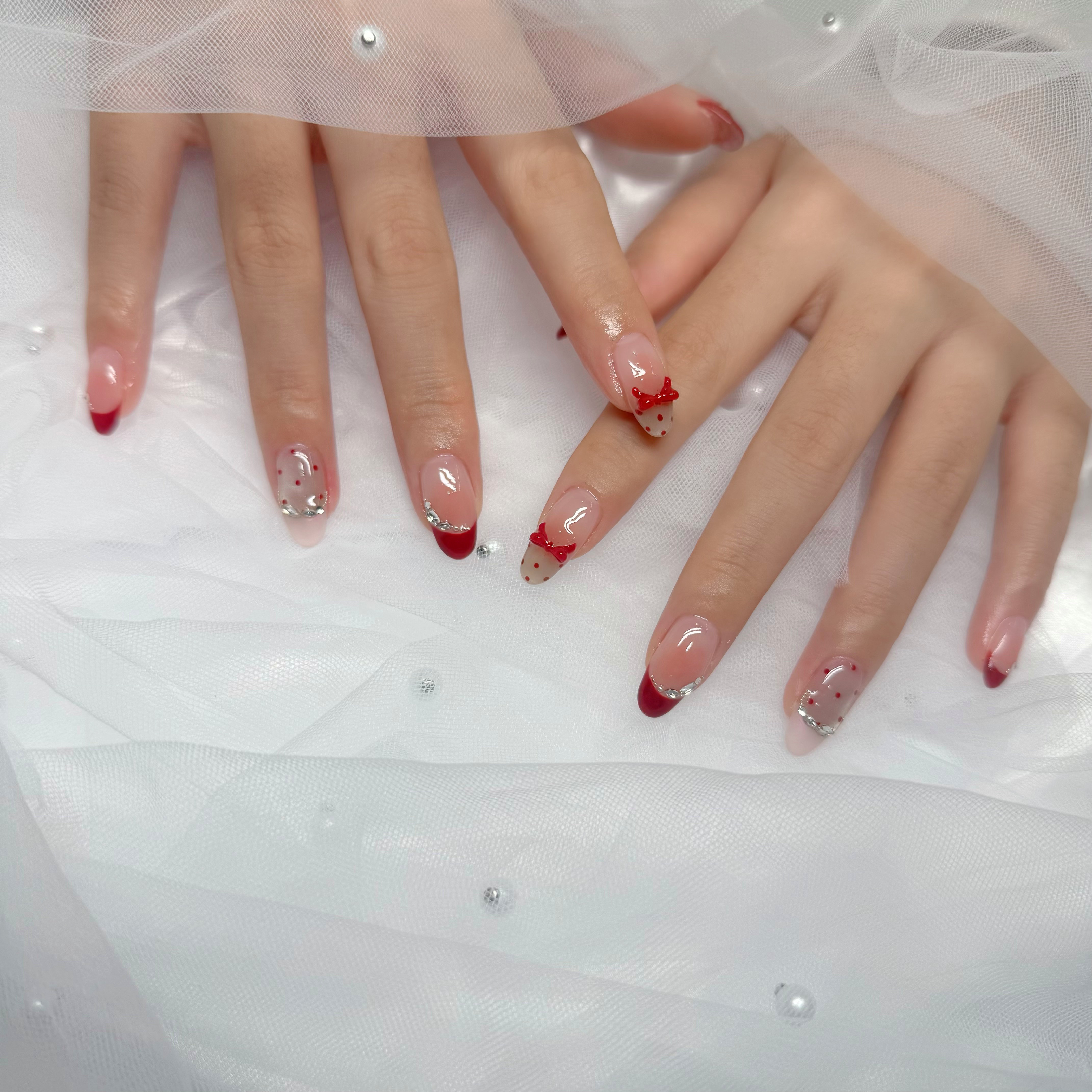 nail_by_lit
