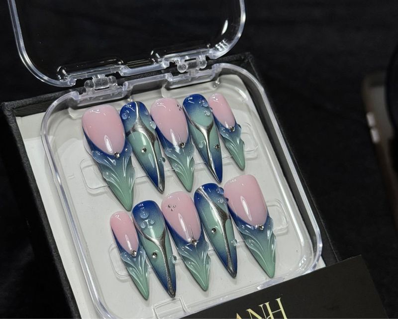 ribbon nails   salon