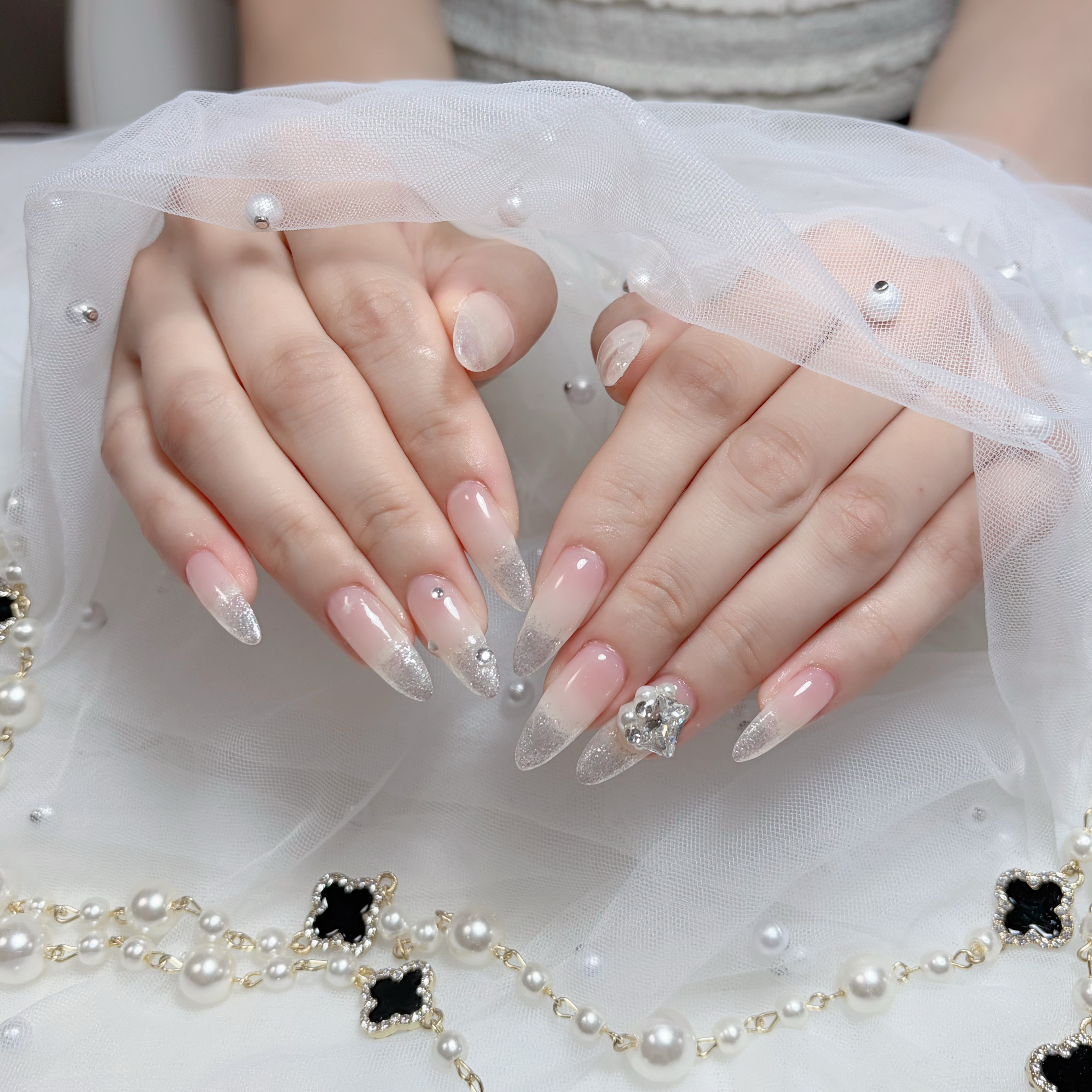 Huyn_Nail_