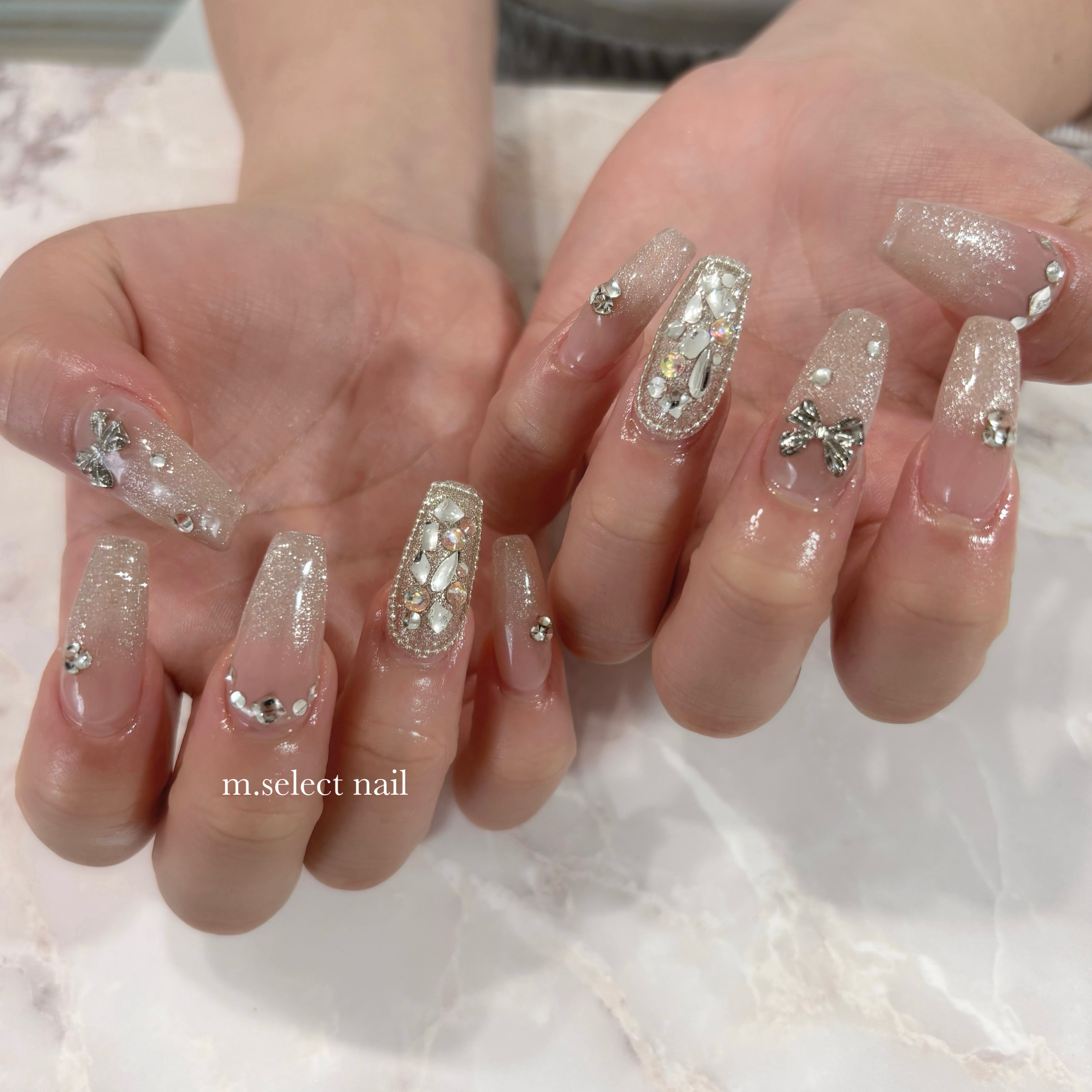 m.selectnail