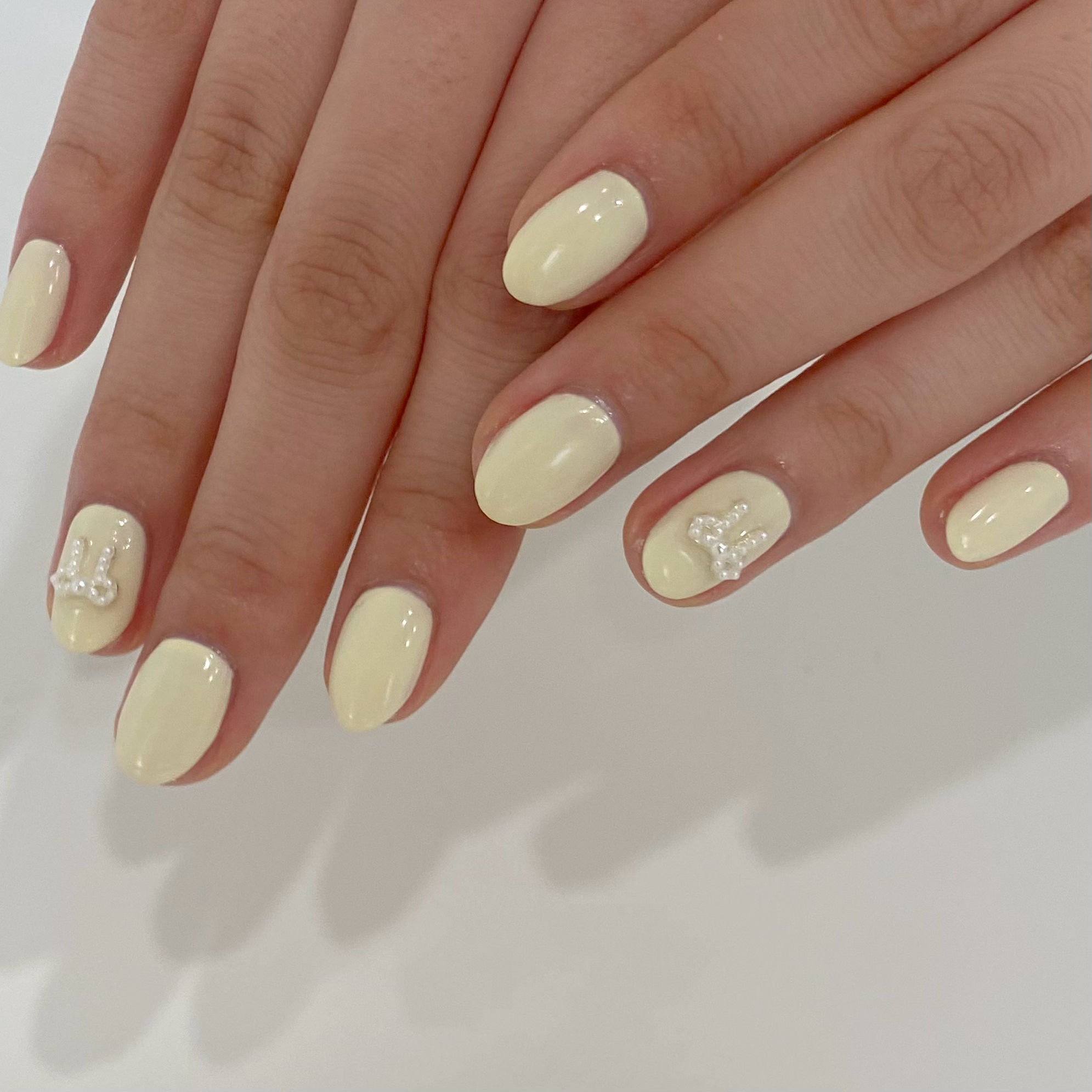 Lim_nail.aya