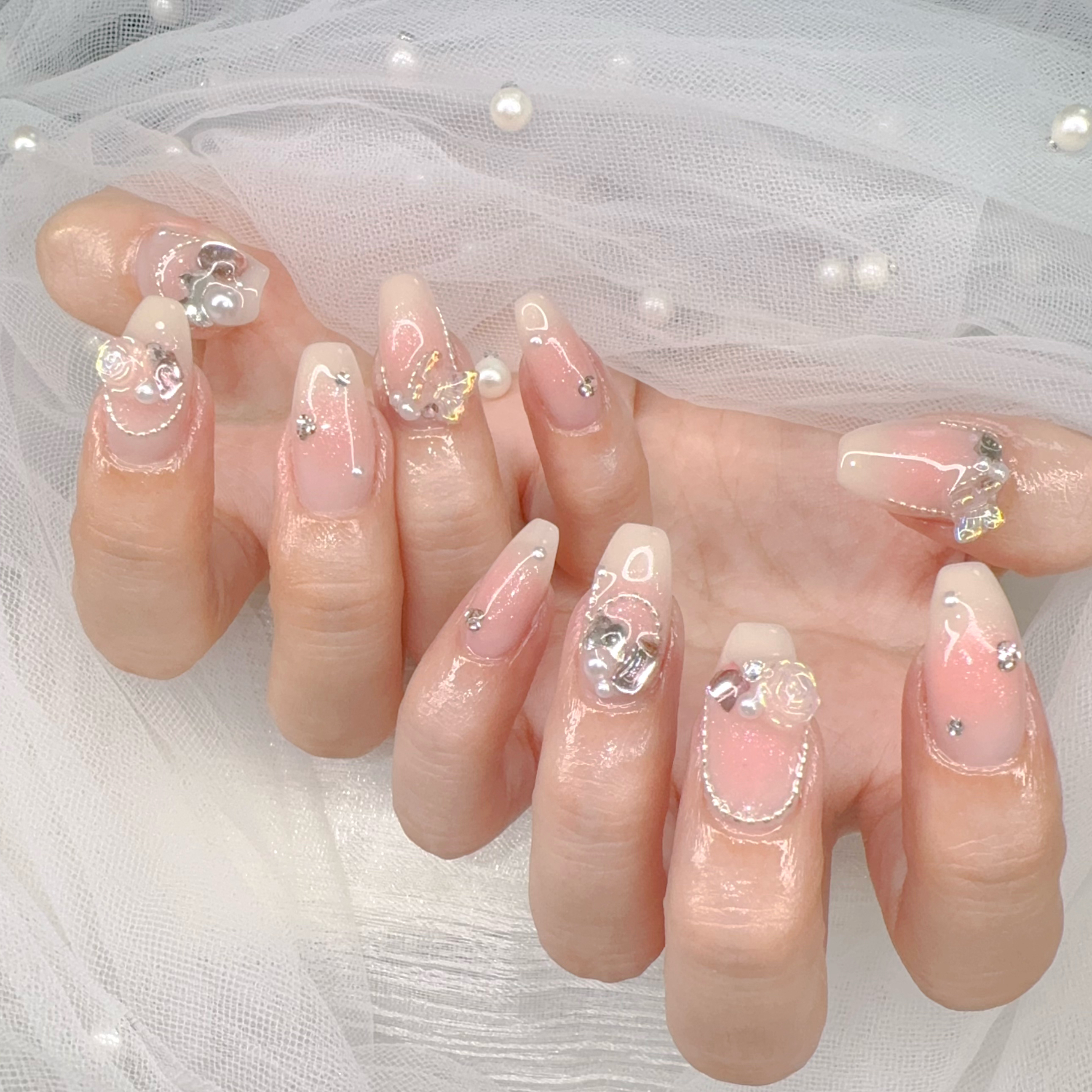 EIlis_nailsalon