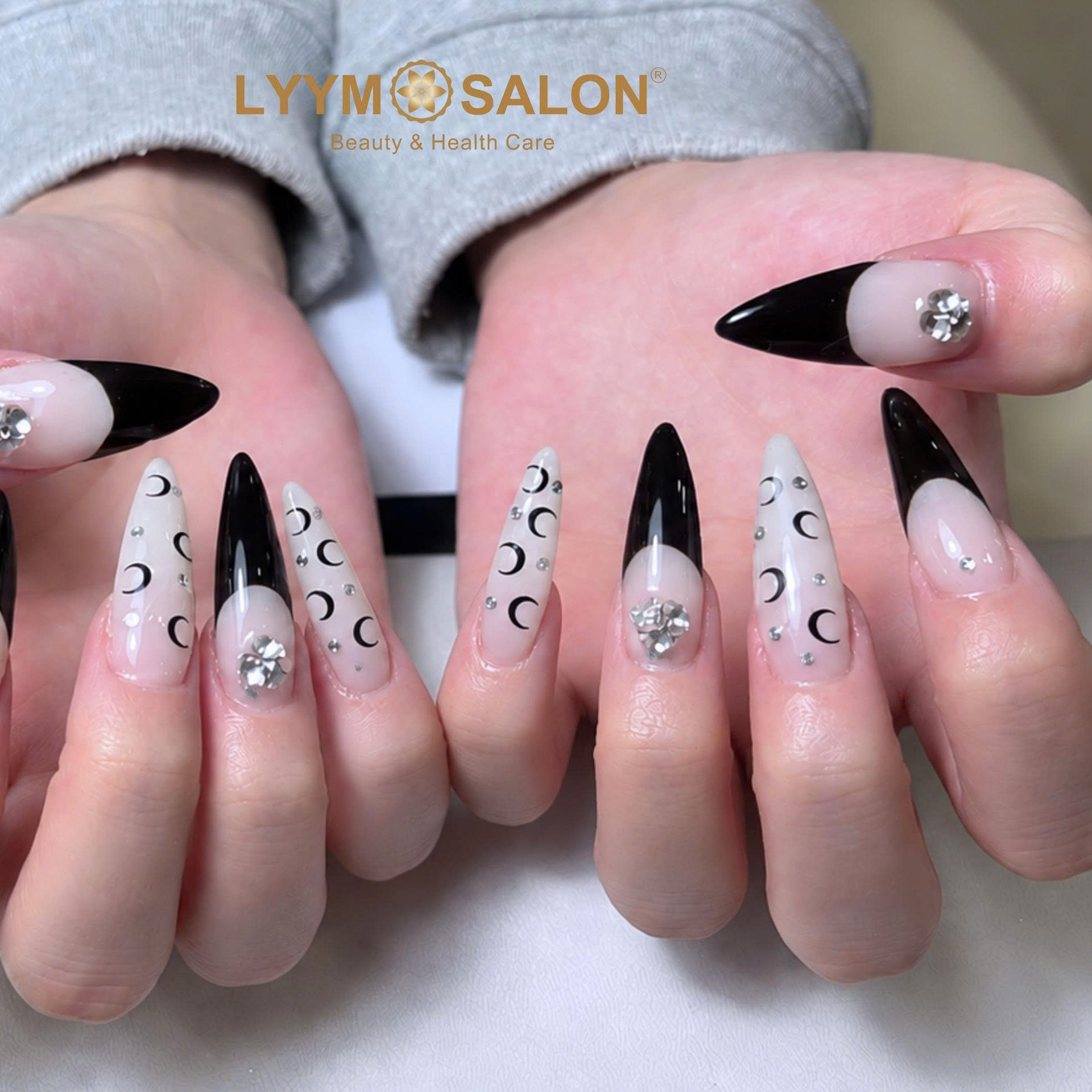Lyymsalon_mirachan