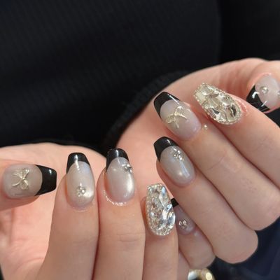 ✨持ち込みデザイン💅🏻片手デザイン違い💎ストーン付け放題