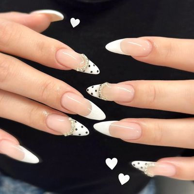 Hand★ミドルアート（無料ストーンもございます）
·8600→·8300