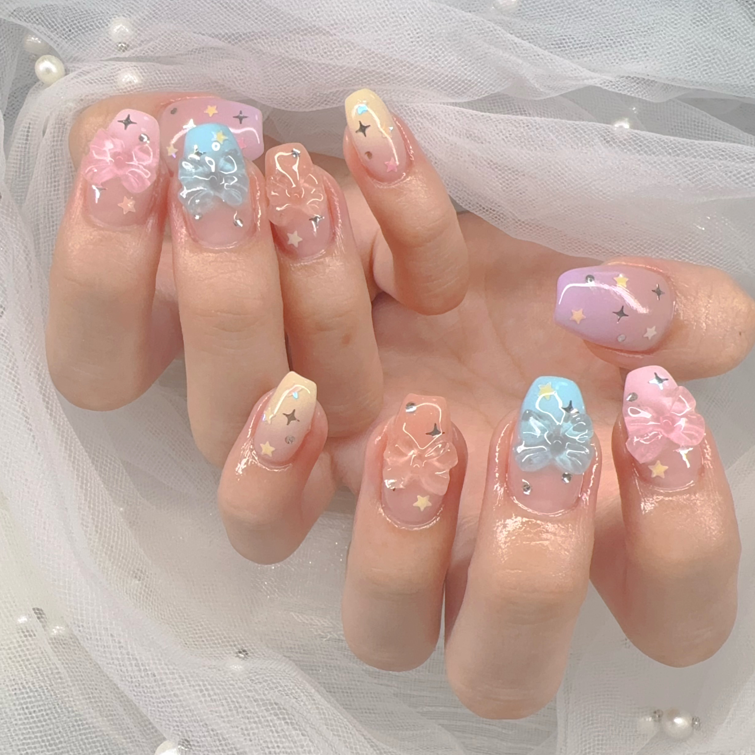 EIlis_nailsalon