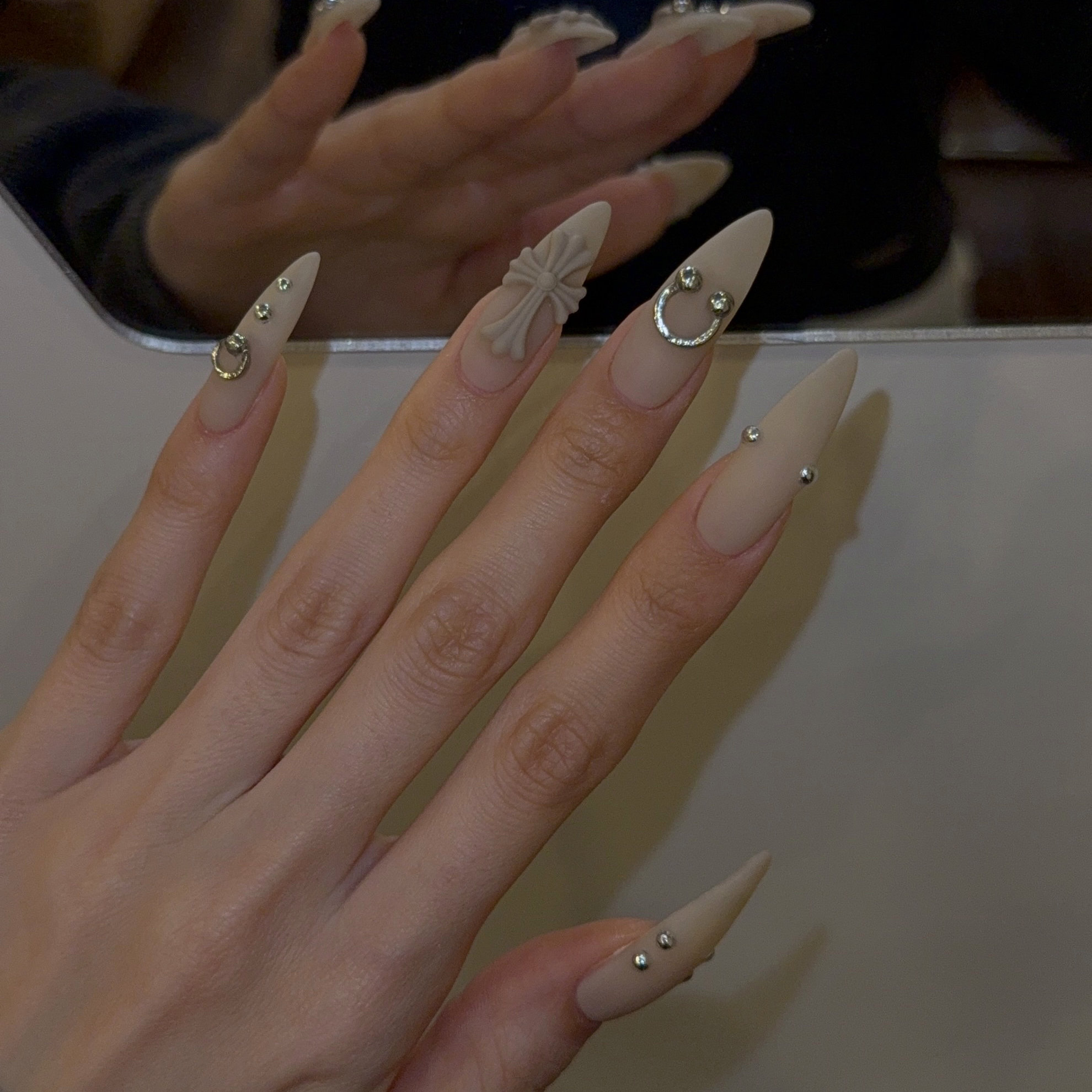ntk_inails