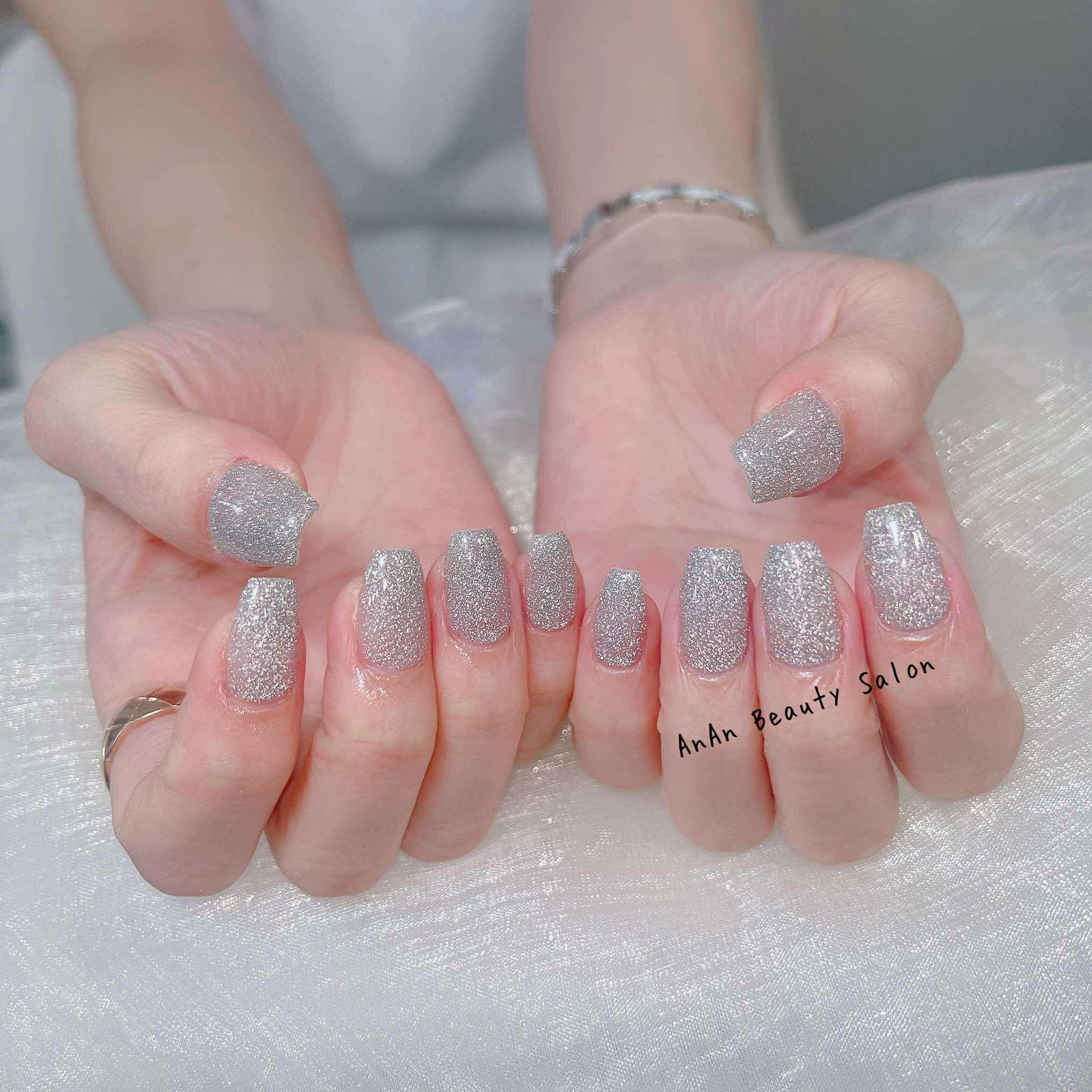 hha_nail