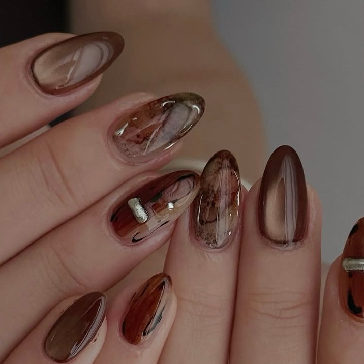 Chirin_nail
