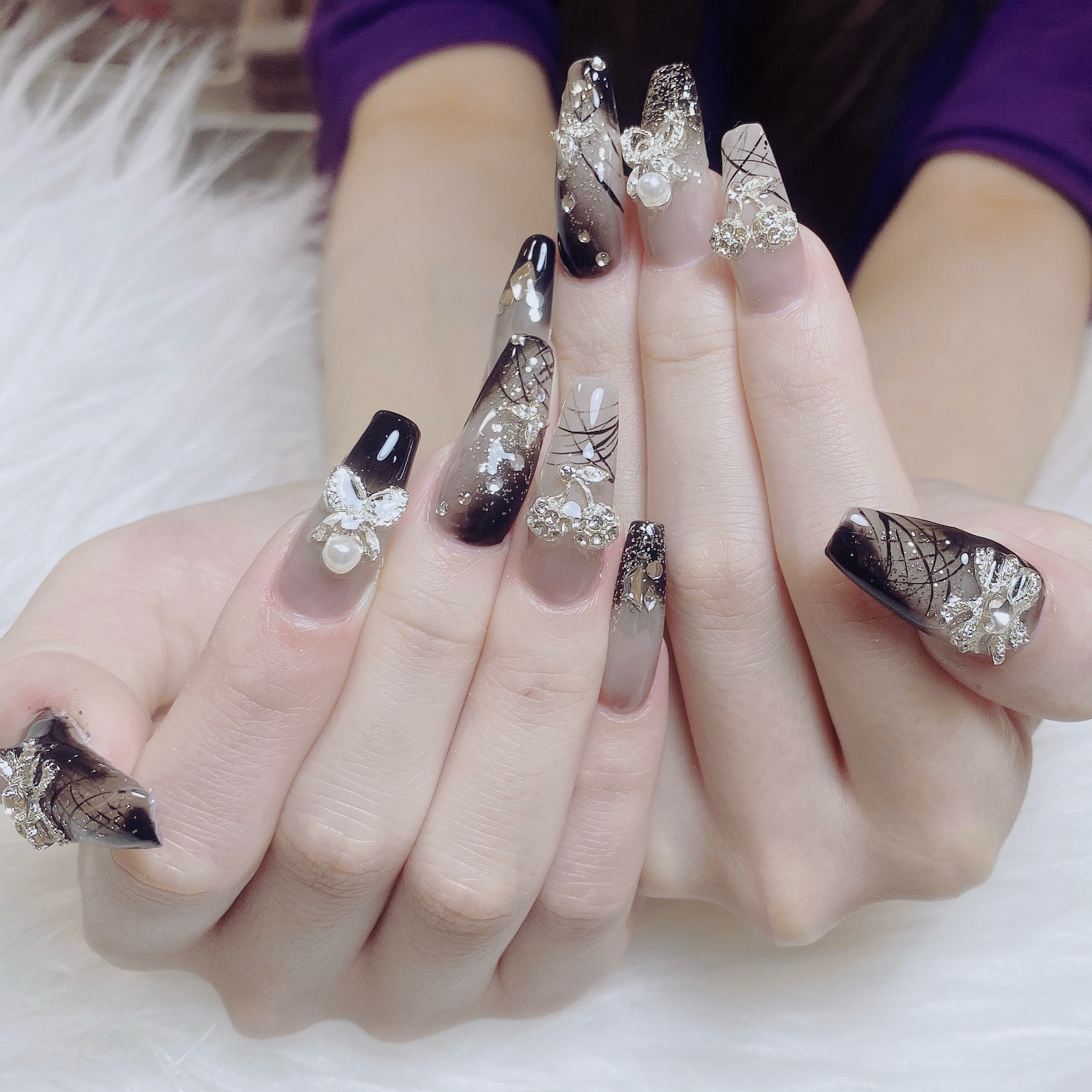 rei_nail1