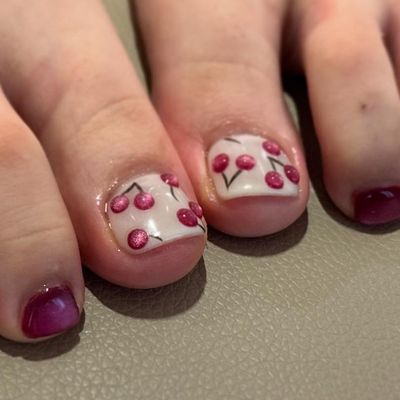 FOOT ▪︎ oyayubi design